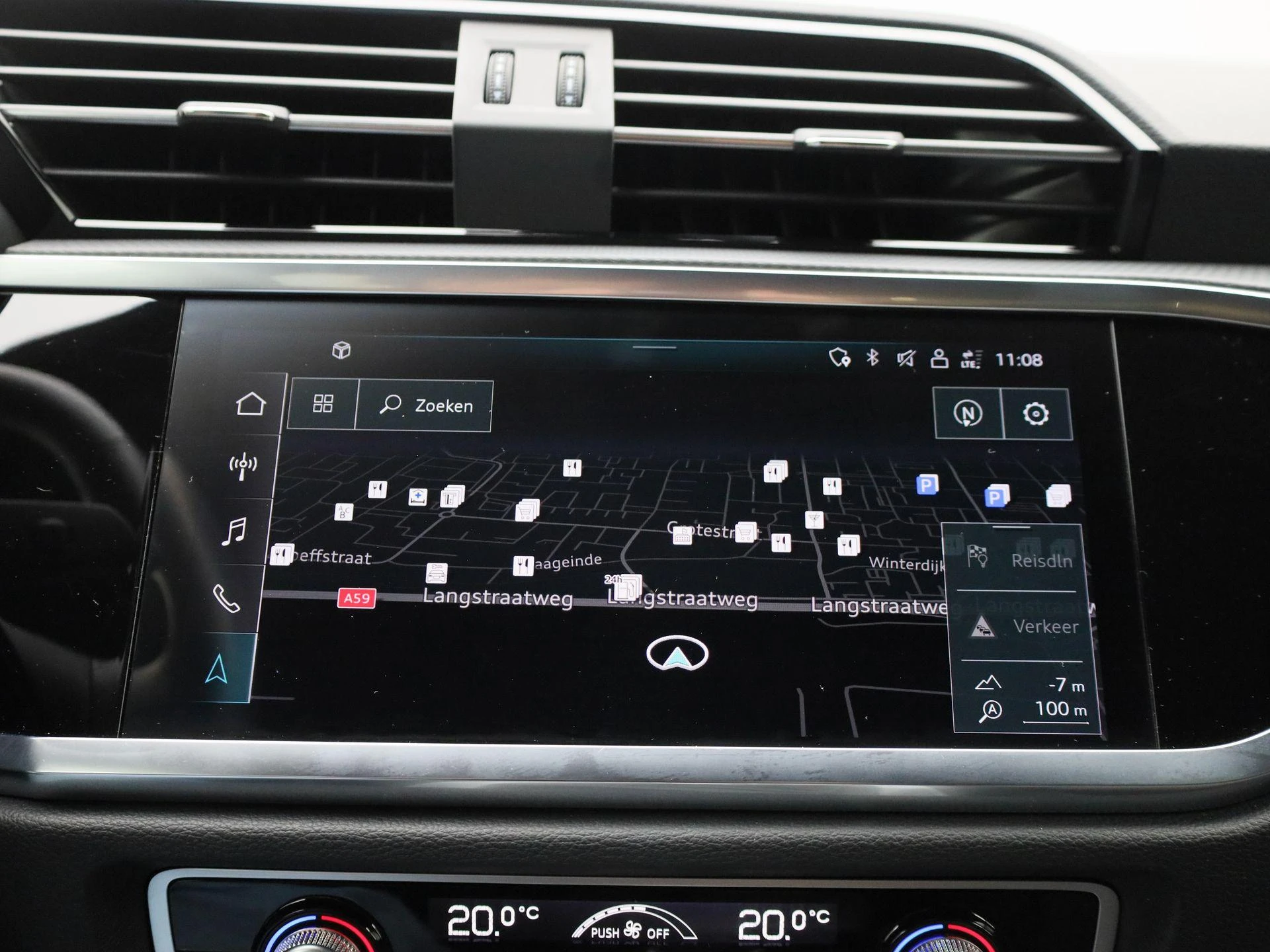 Audi-Q3-image-16