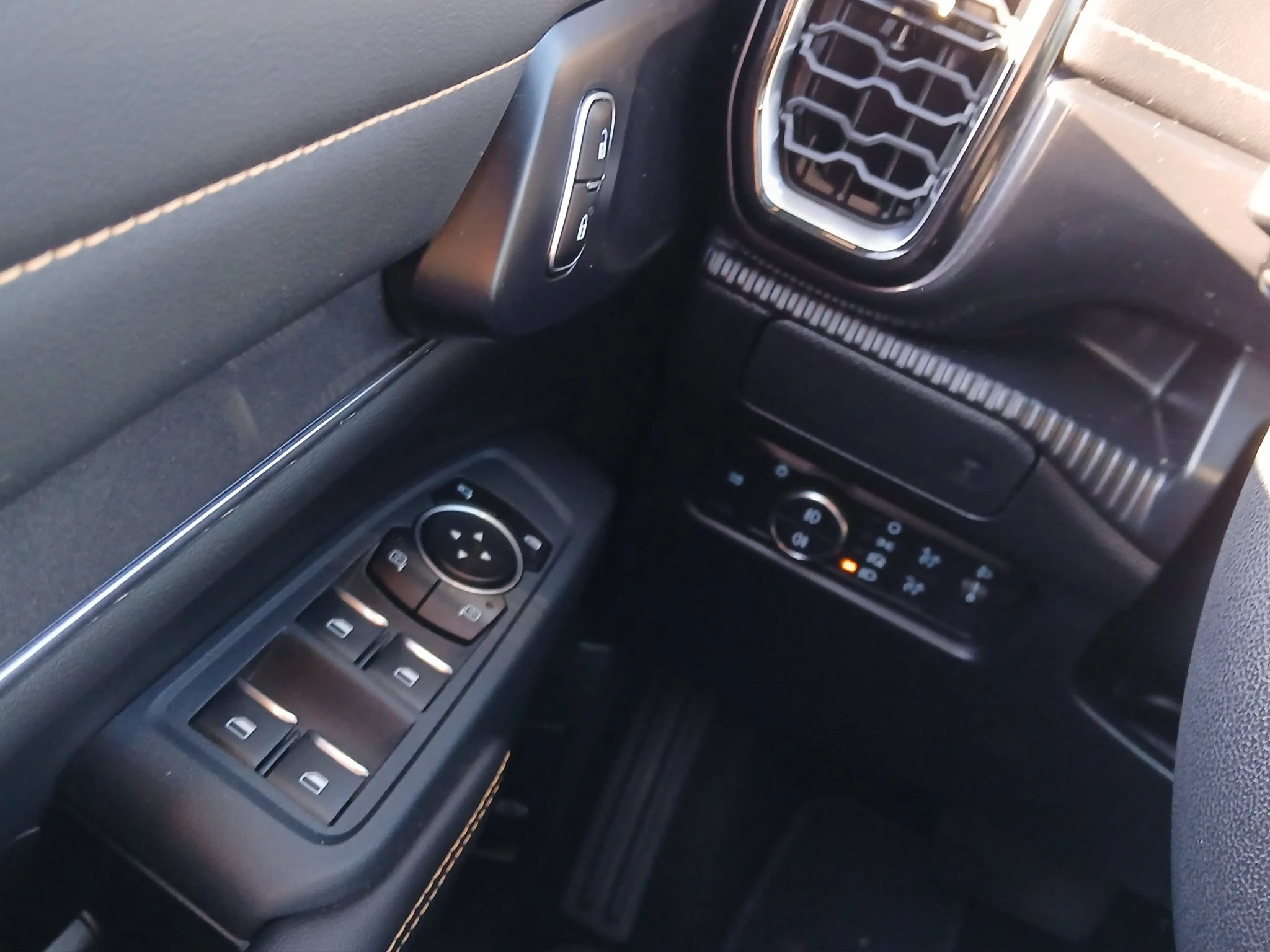 Ford-Ranger-image-16