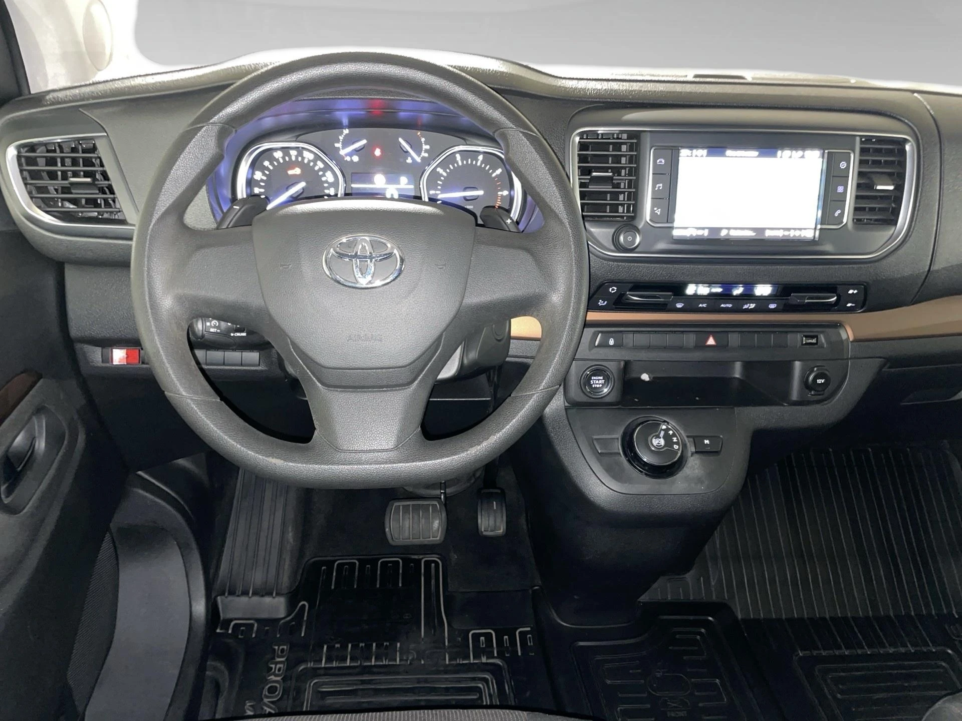 Toyota-ProAce-image-5
