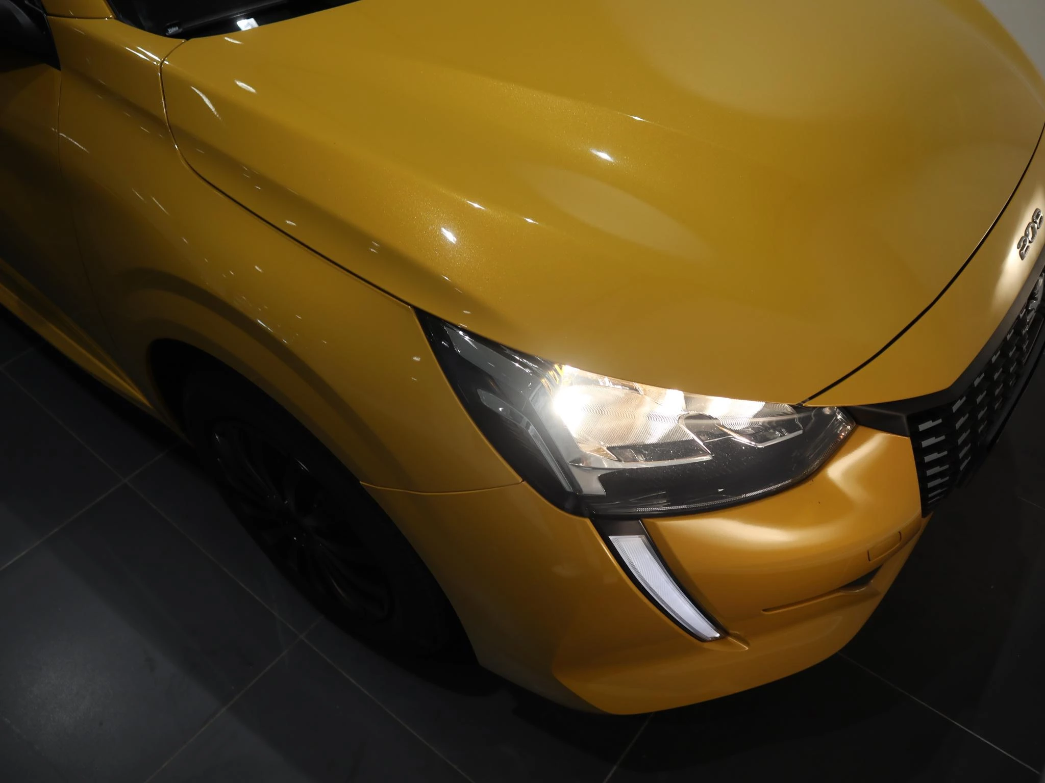 Peugeot-208-image-21