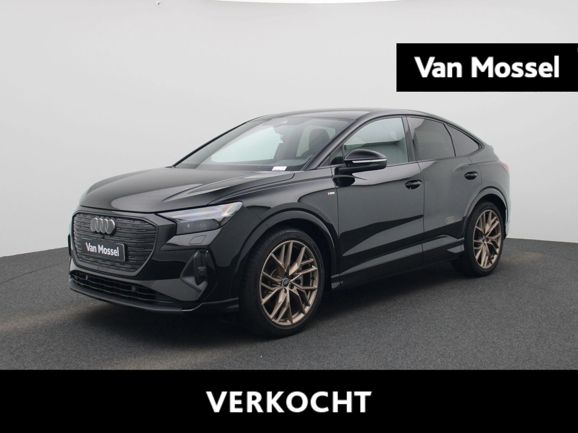 Audi-Q4 Sportback e-tron-image-0