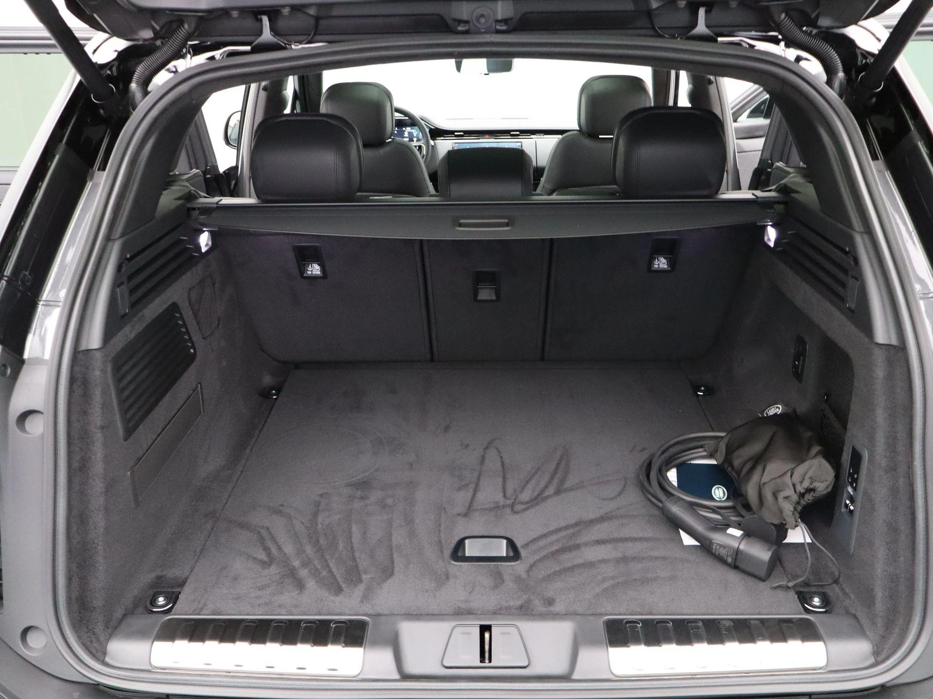 Land Rover-Range Rover Sport-image-33