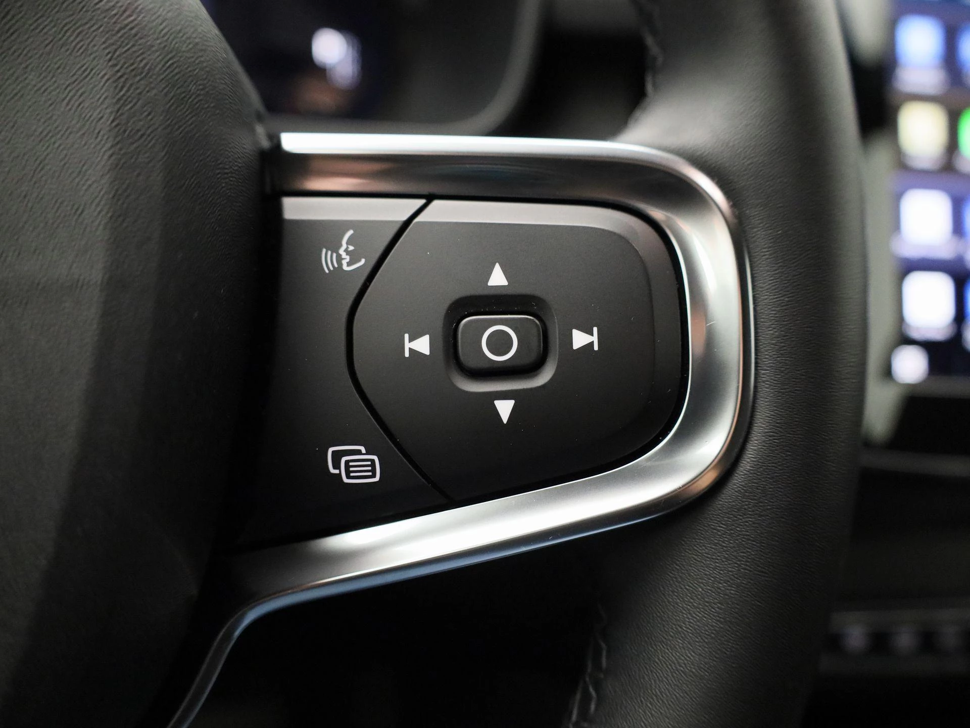 Volvo XC40 Recharge Core