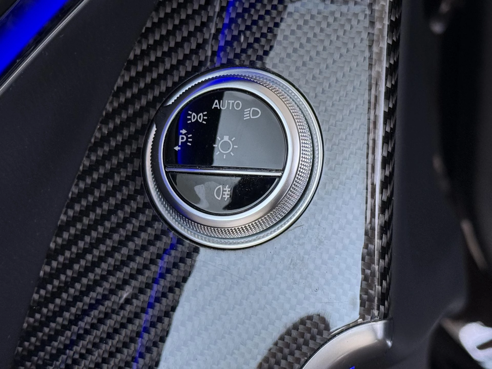 Mercedes-Benz-S-Klasse-image-34