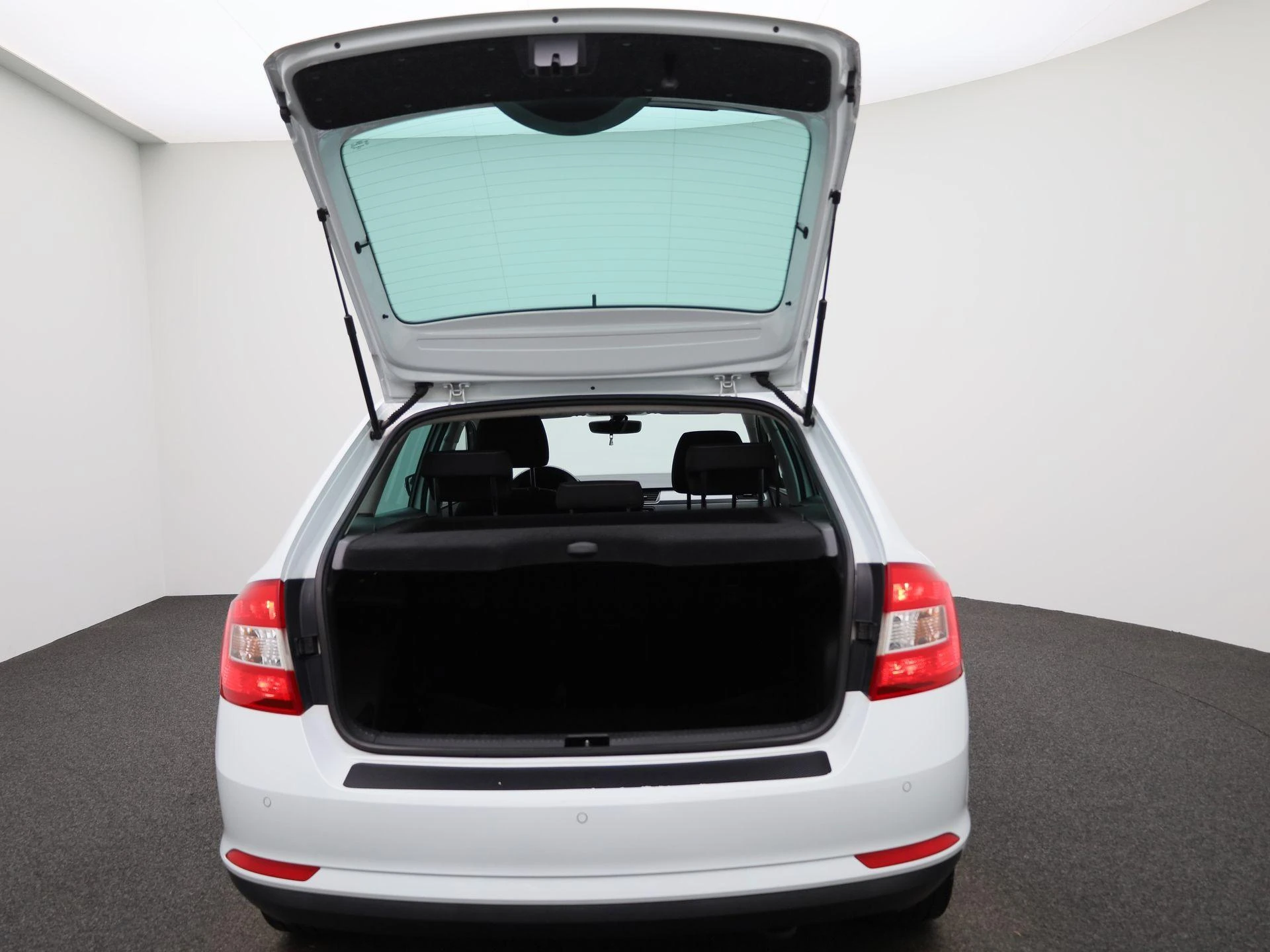 Škoda-Rapid-image-10