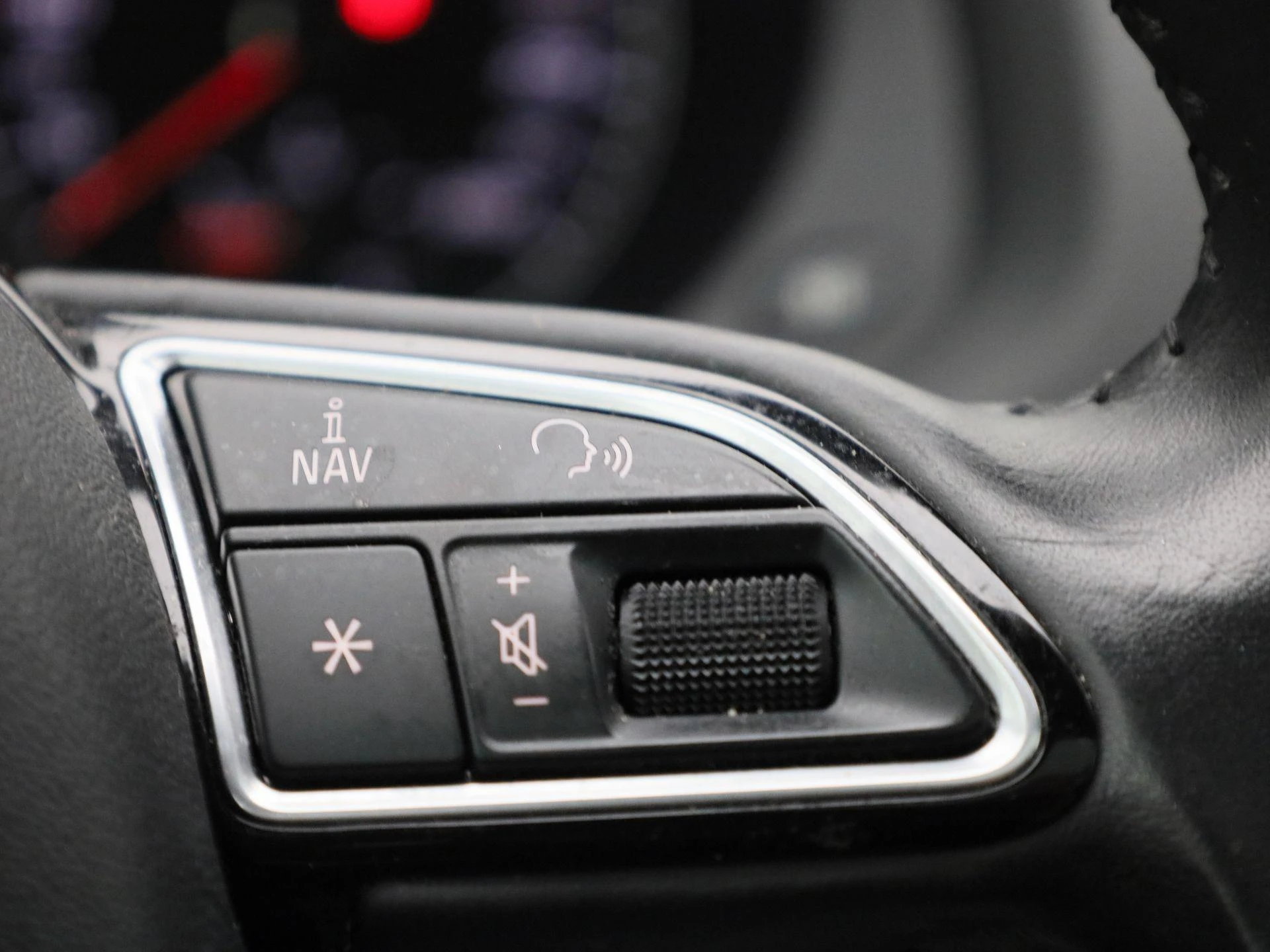 Audi-Q3-image-24