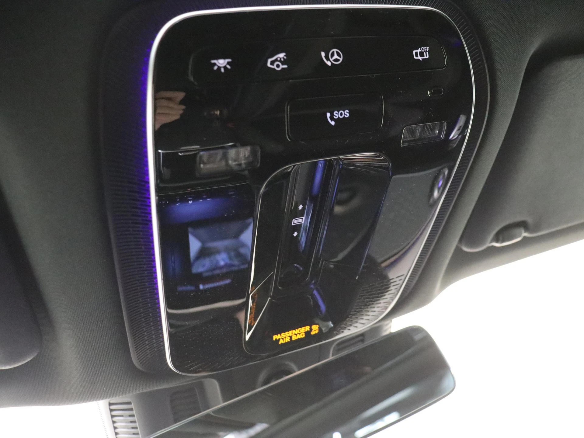 Mercedes-Benz-EQE-image-21