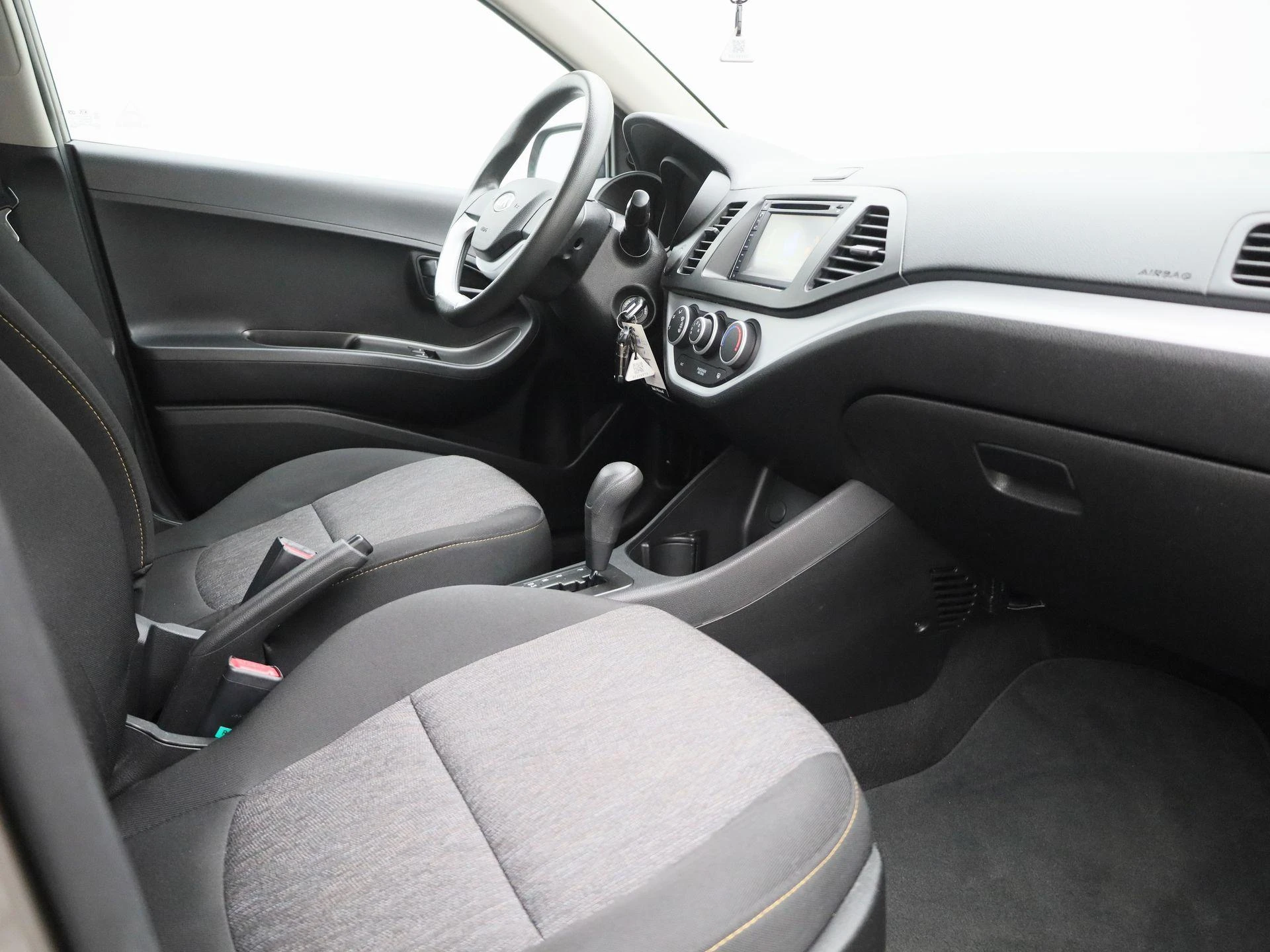Kia-Picanto-image-23