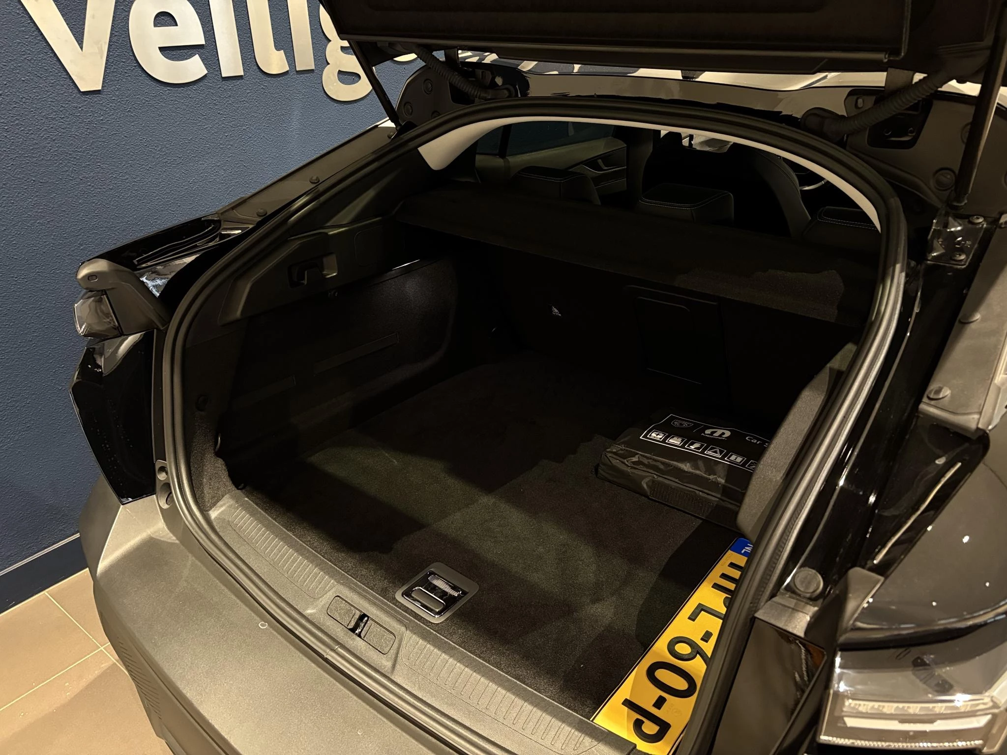 Peugeot-408-image-15