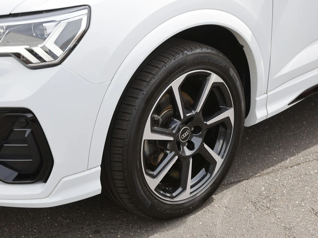 Audi-Q3-image-20
