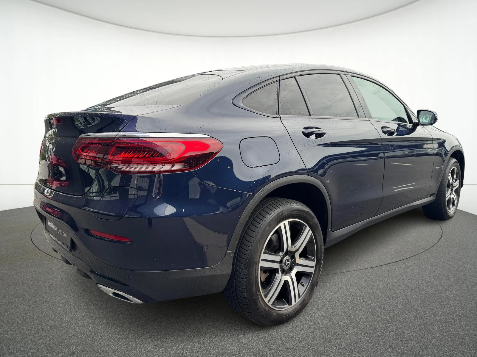 Mercedes-Benz-GLC-image-4