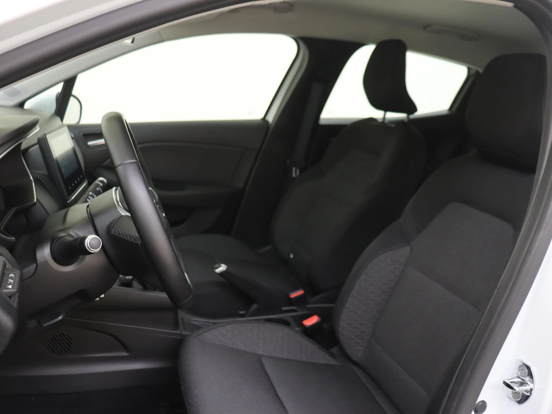 Renault-Clio-image-10