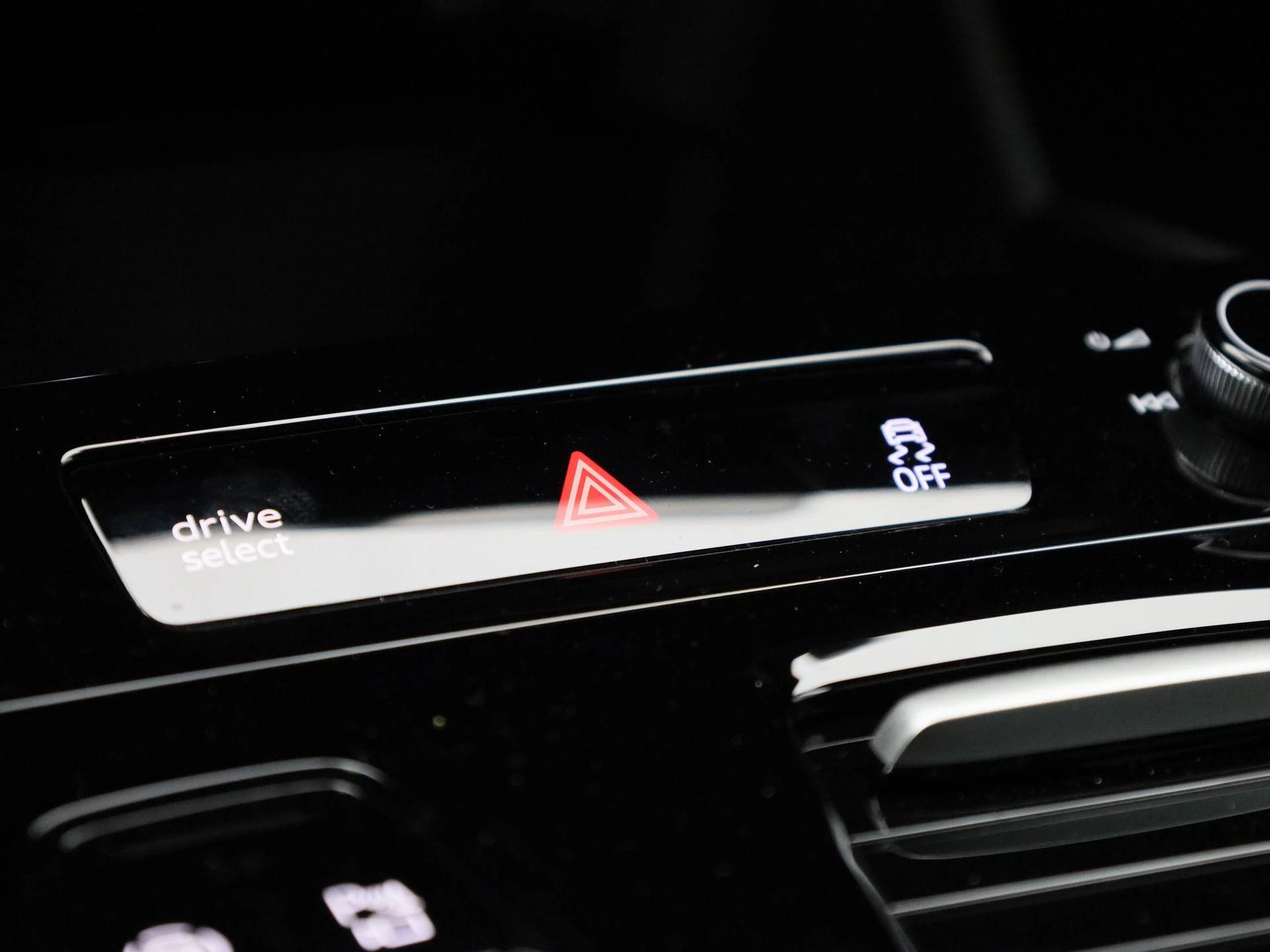 Audi A6 Avant e-tron S edition 83 kWh