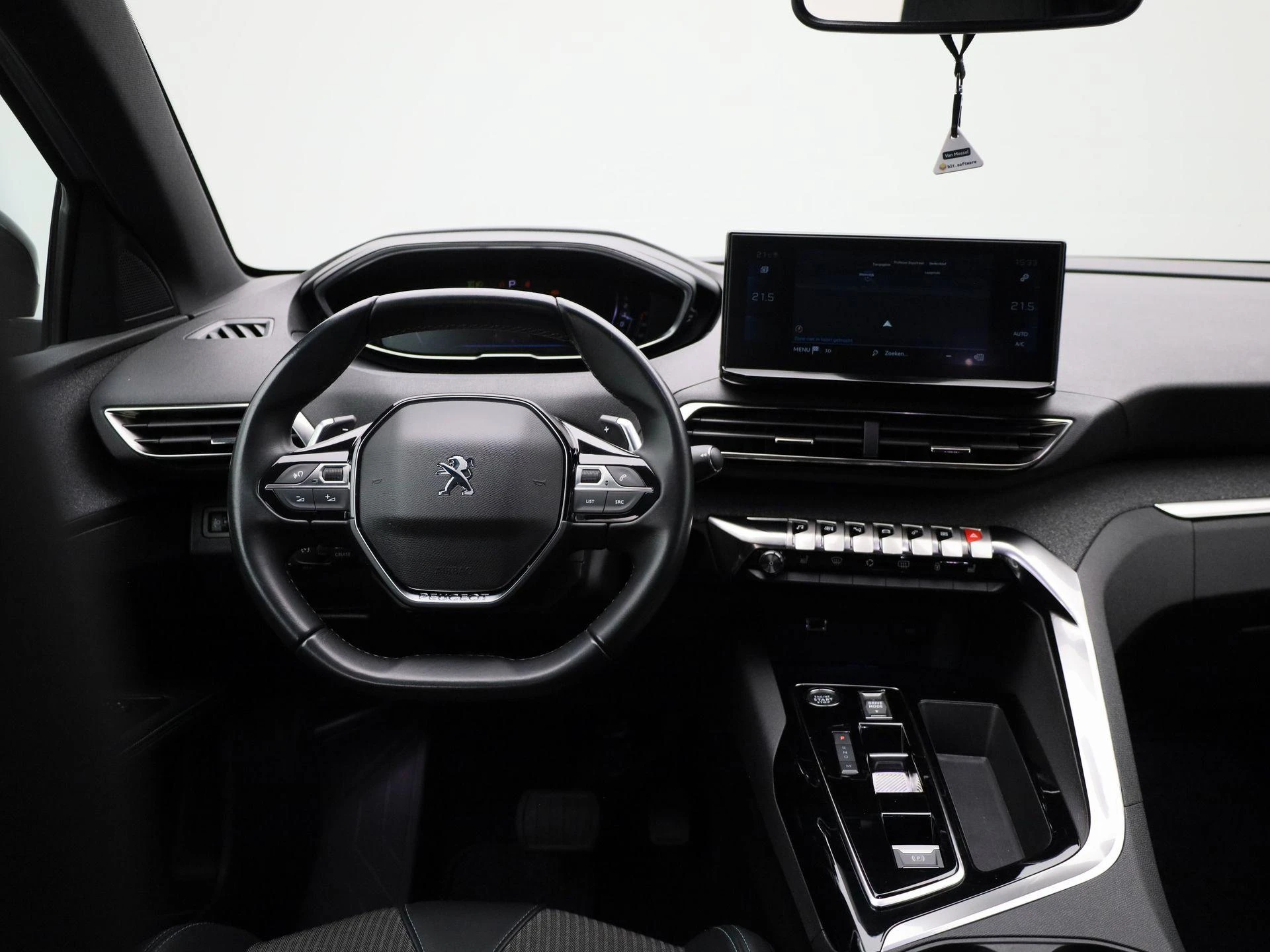 Peugeot-5008-image-6