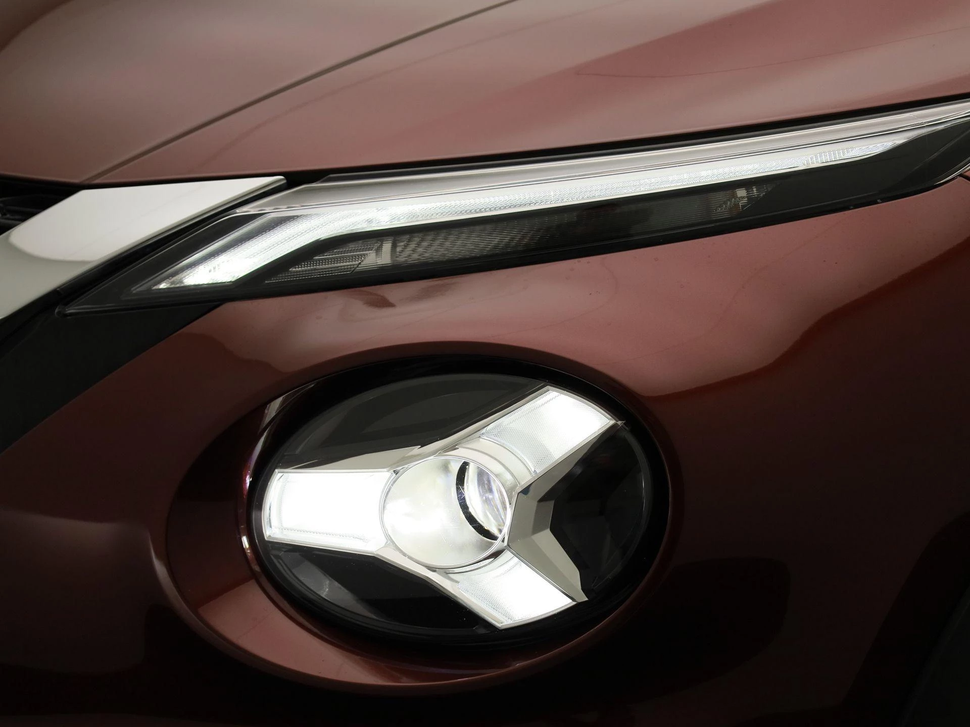 Nissan Juke 1.0 DIG-T N-Connecta