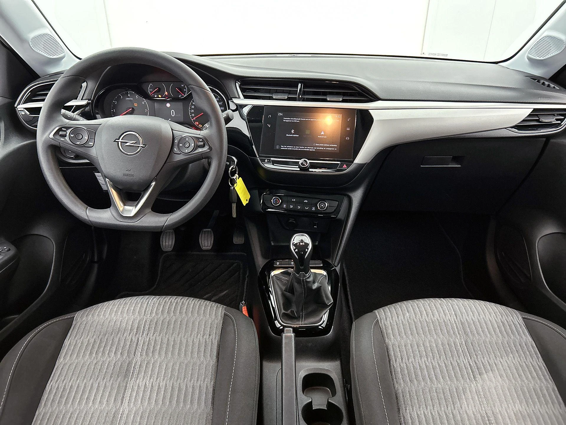 Opel-Corsa-image-25