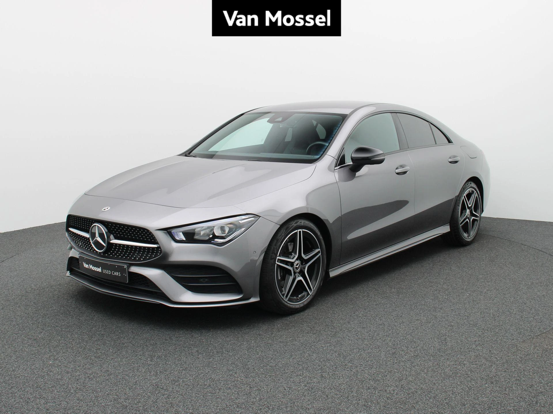 Mercedes-Benz-CLA-image-0