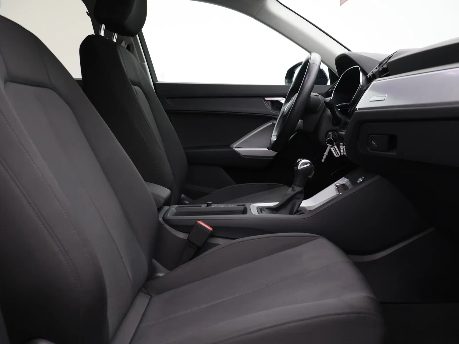 Audi Q3 PHEV Audi Q3 PHEV Attraction 45TFSIe 245PK *AUTOMAAT*SHADOW LOOK*CAMERA*PDC*CRUISE*NAVI*APP-CONNECT*...*