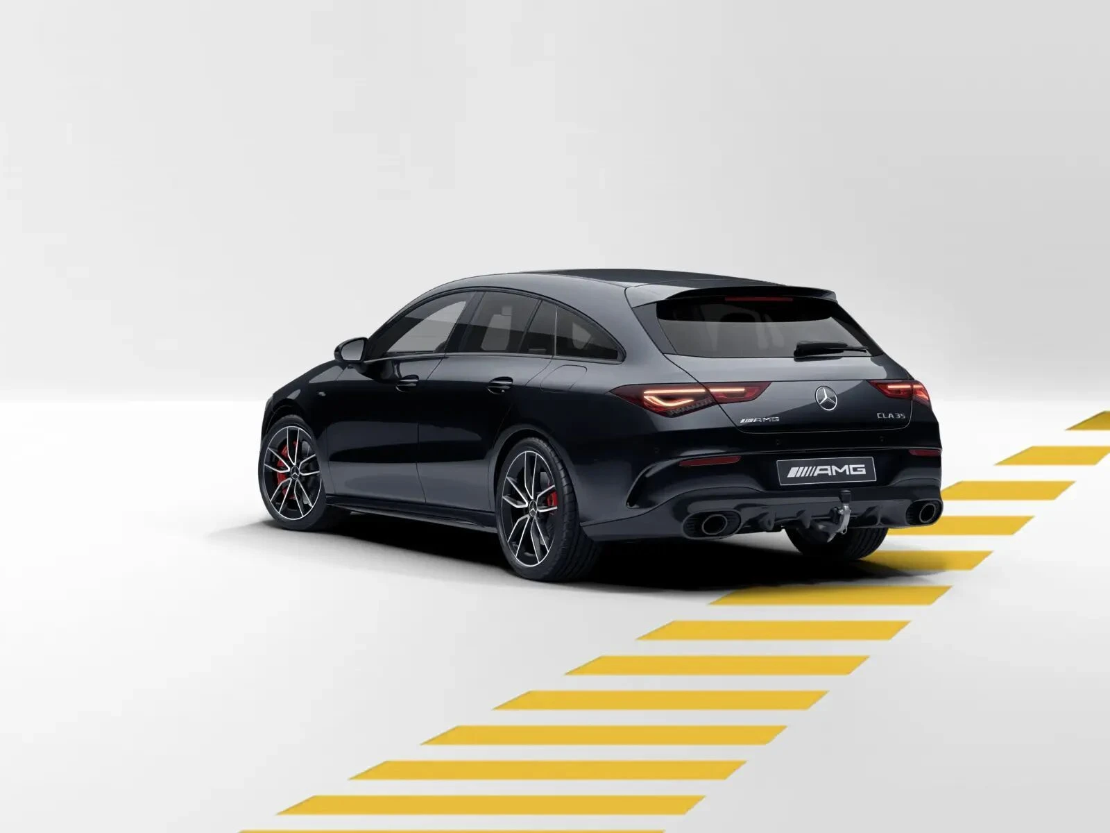 Mercedes-AMG-CLA 35 AMG-image-4
