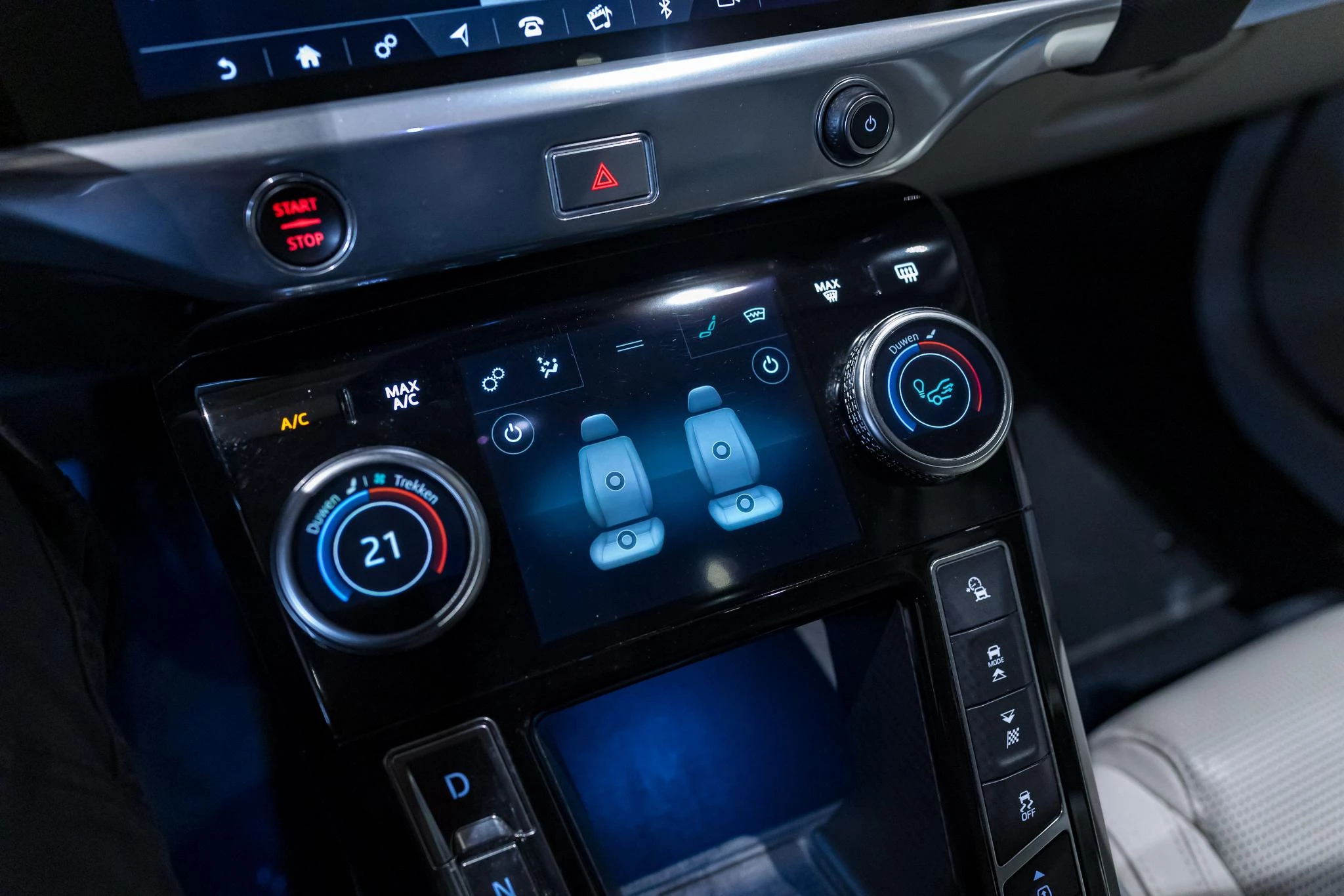 Jaguar-I-PACE-image-30