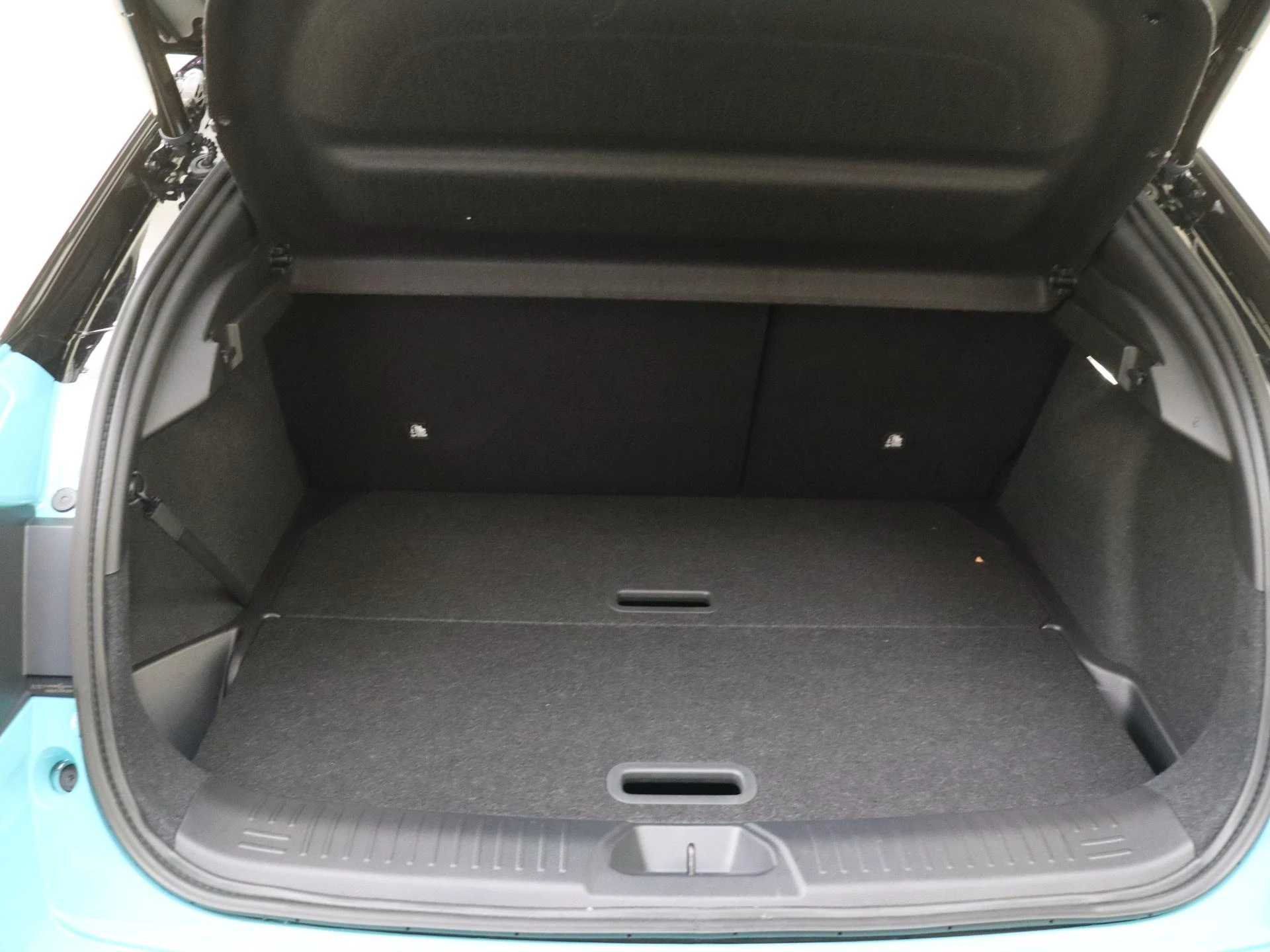 Nissan-Leaf-image-28