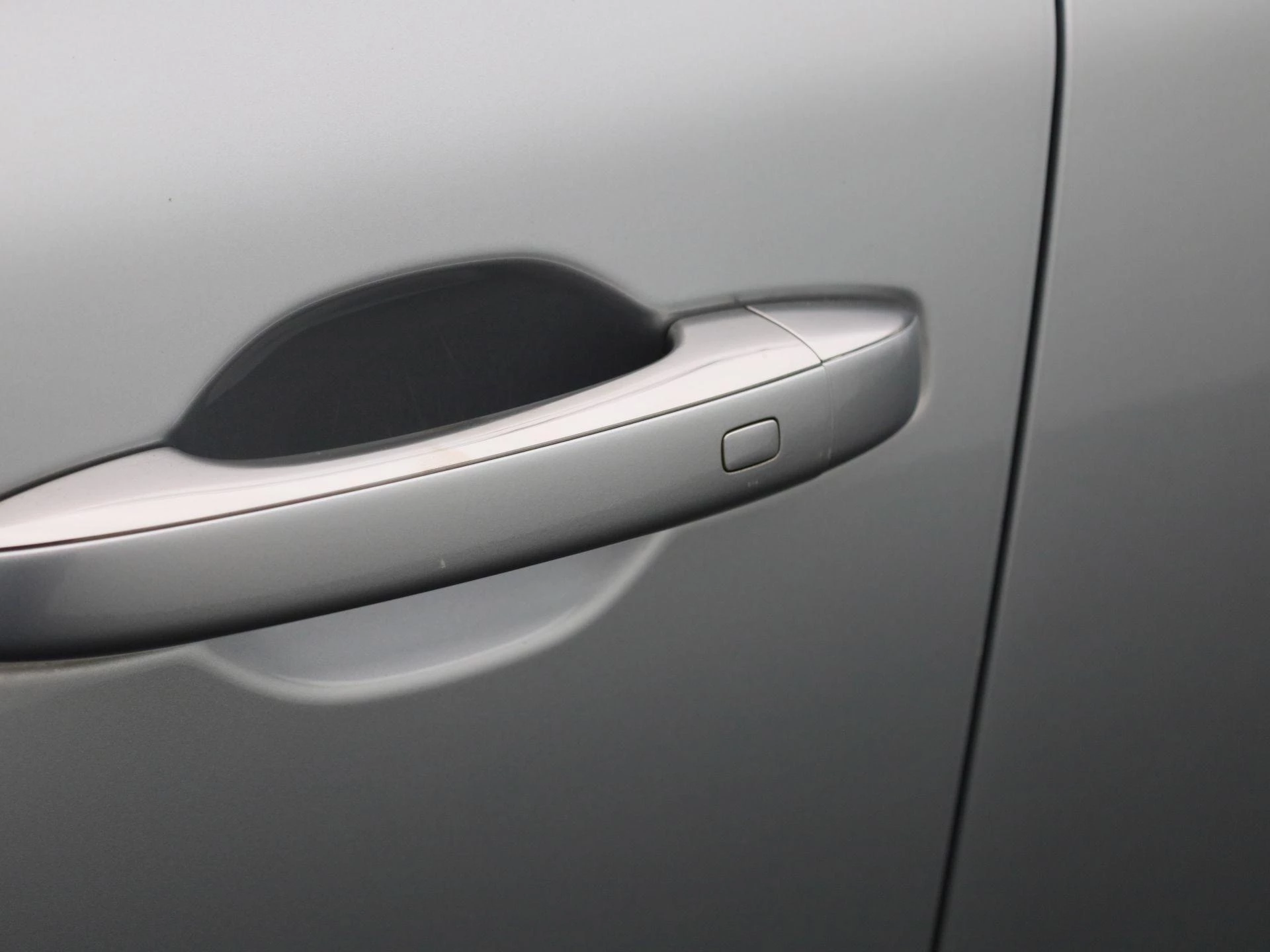 Renault-Megane E-Tech-image-15