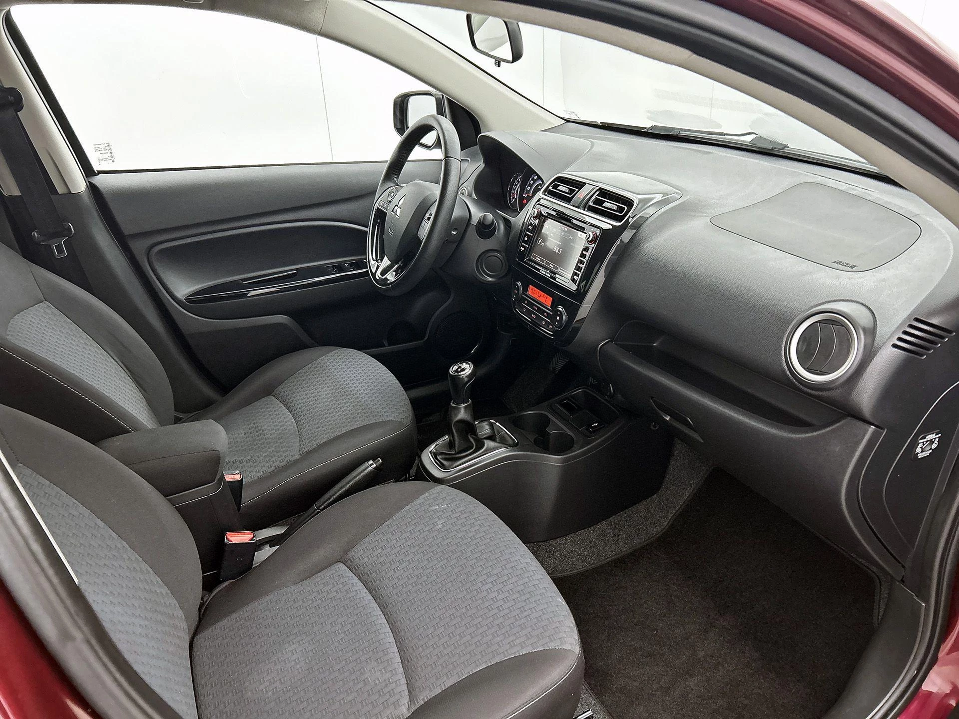 Mitsubishi Space Star 1.2 Advance