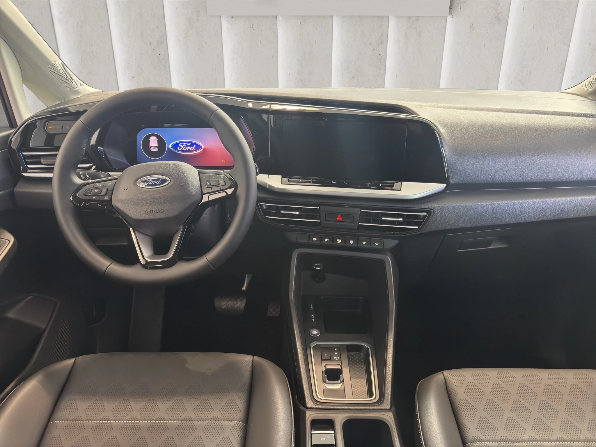 Ford-Tourneo Connect-image-10