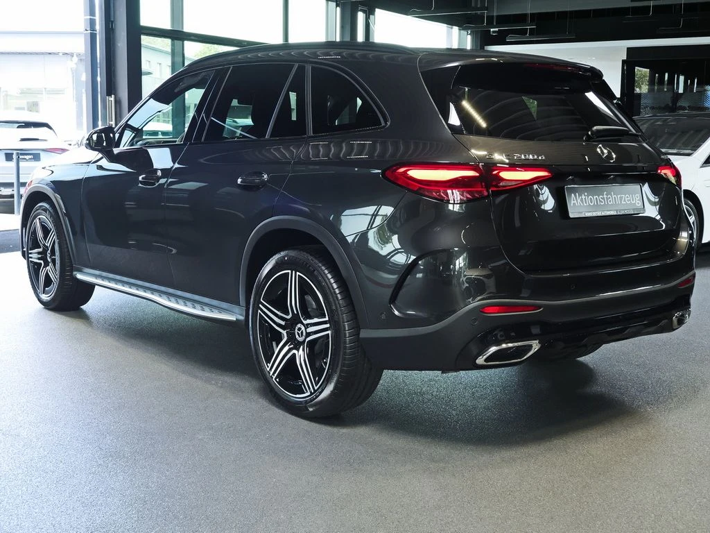 Mercedes-Benz-GLC 200 d-image-2