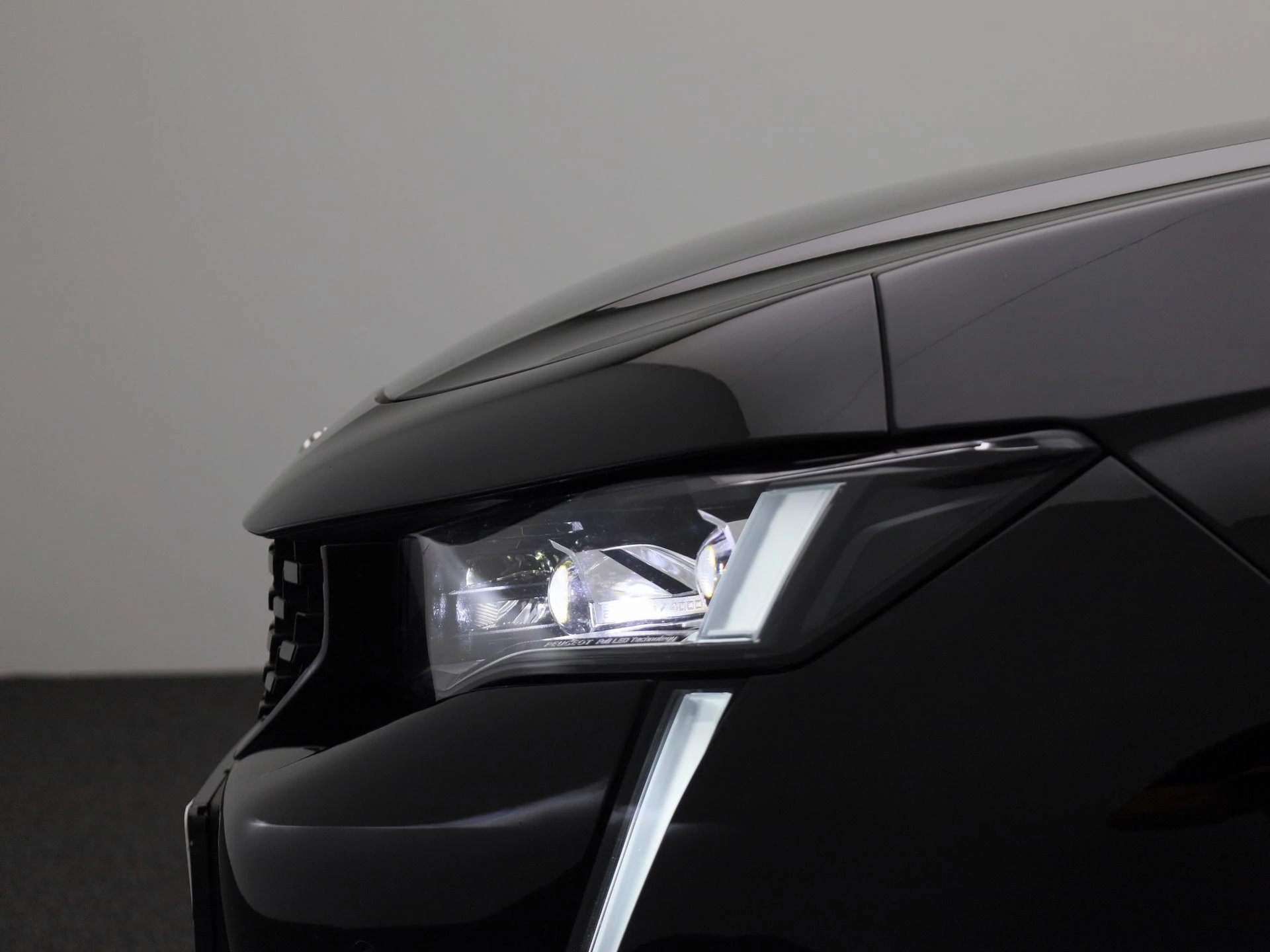Peugeot-508-image-14