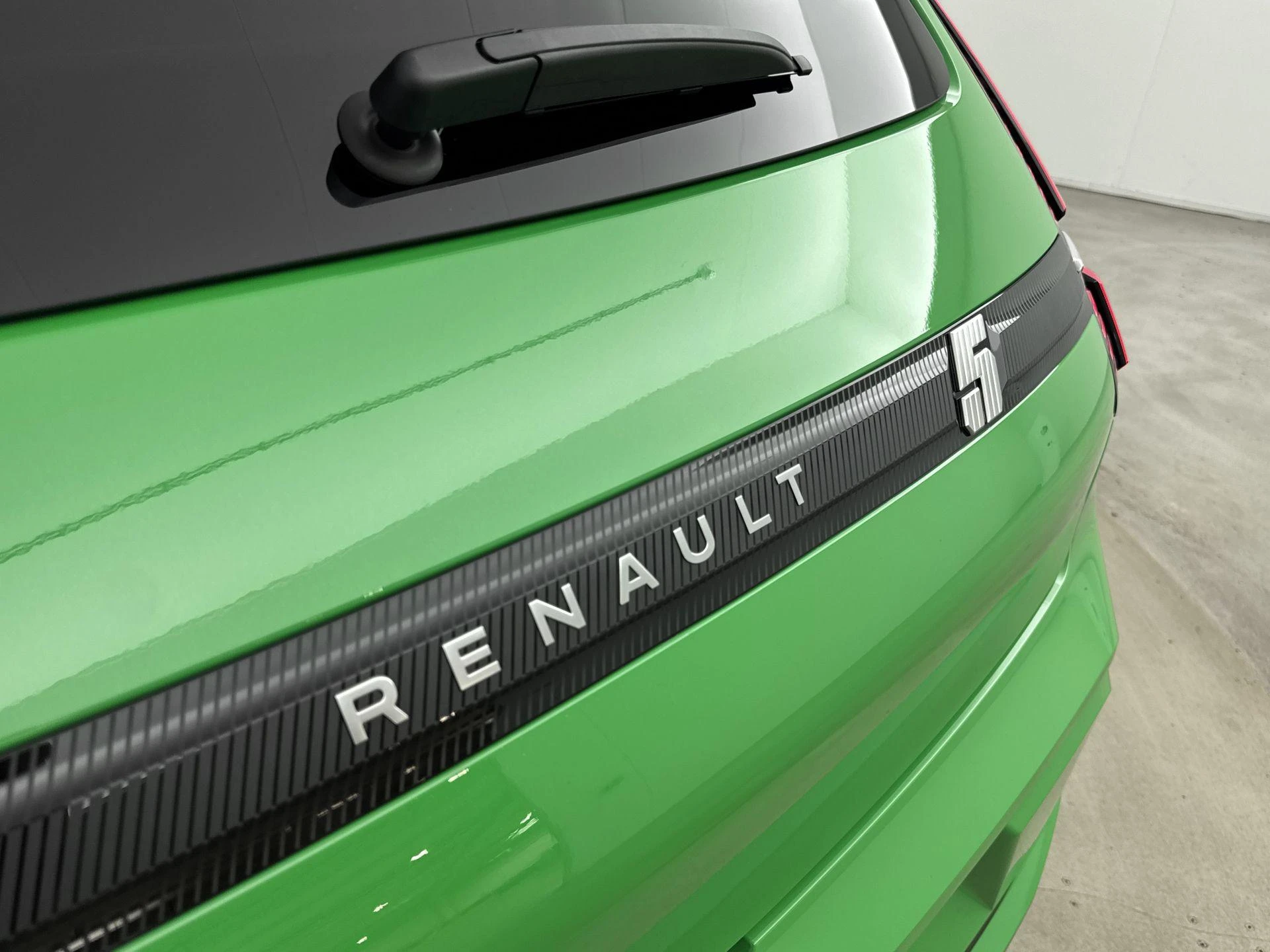 Renault-5-image-20