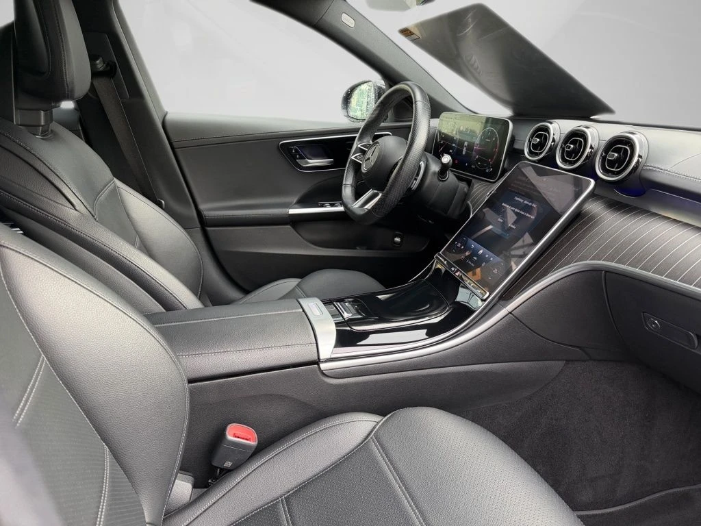 Mercedes-Benz-C-Klasse 220-image-15