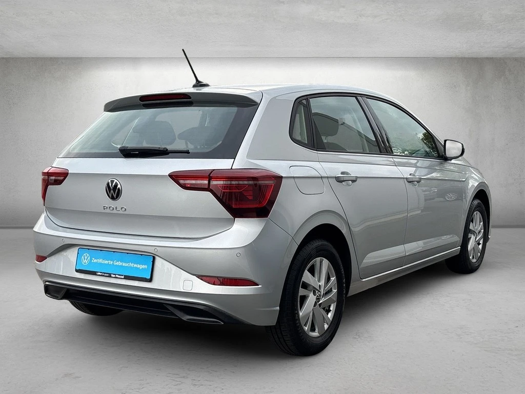 Volkswagen-Polo-image-2