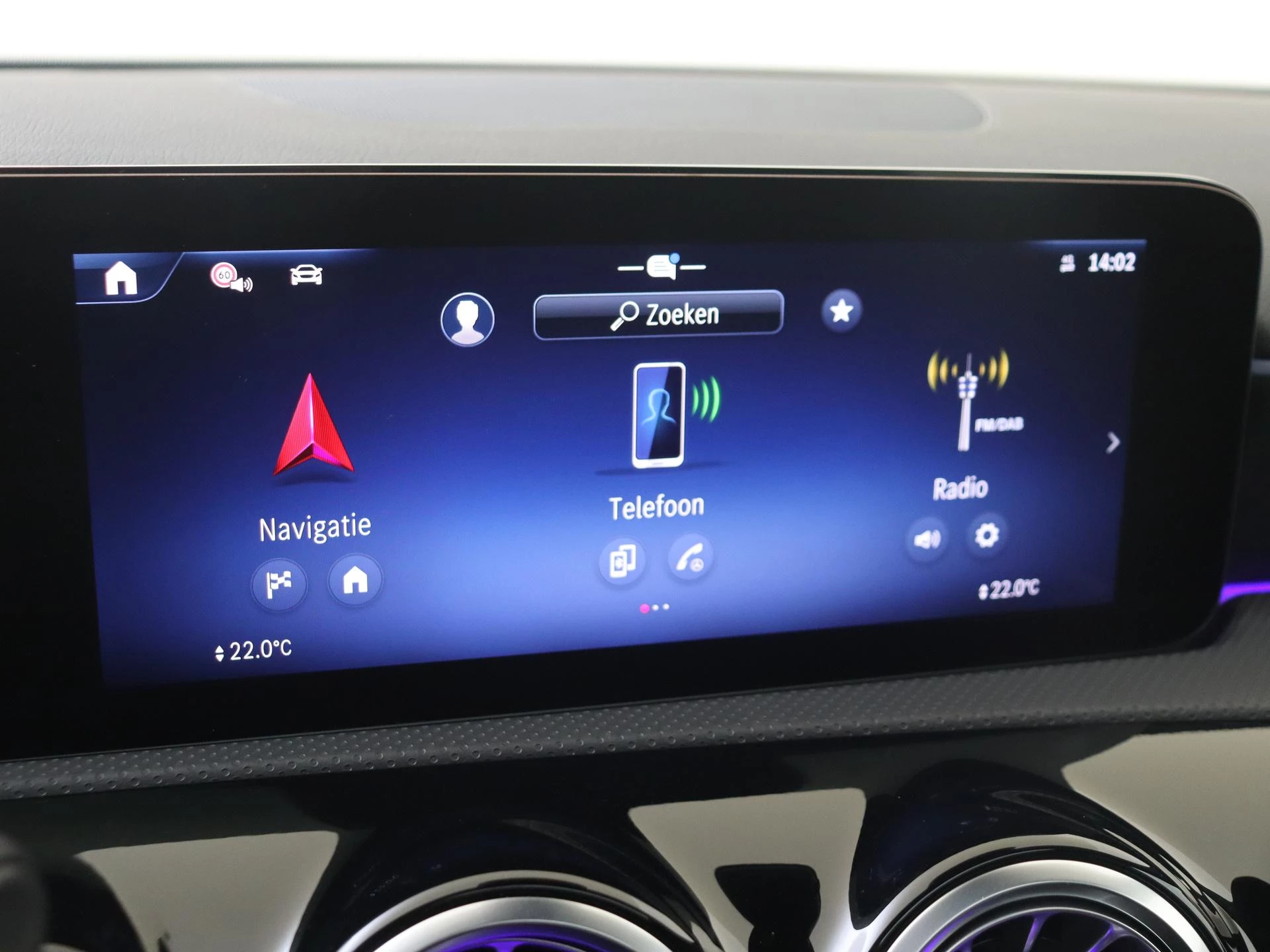 Mercedes-Benz-A-Klasse-image-18