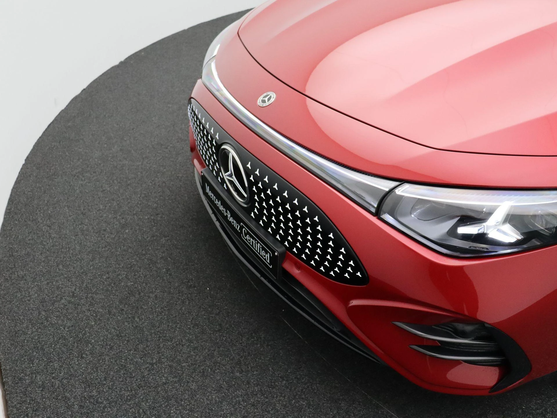 Mercedes-Benz-CLA-image-28