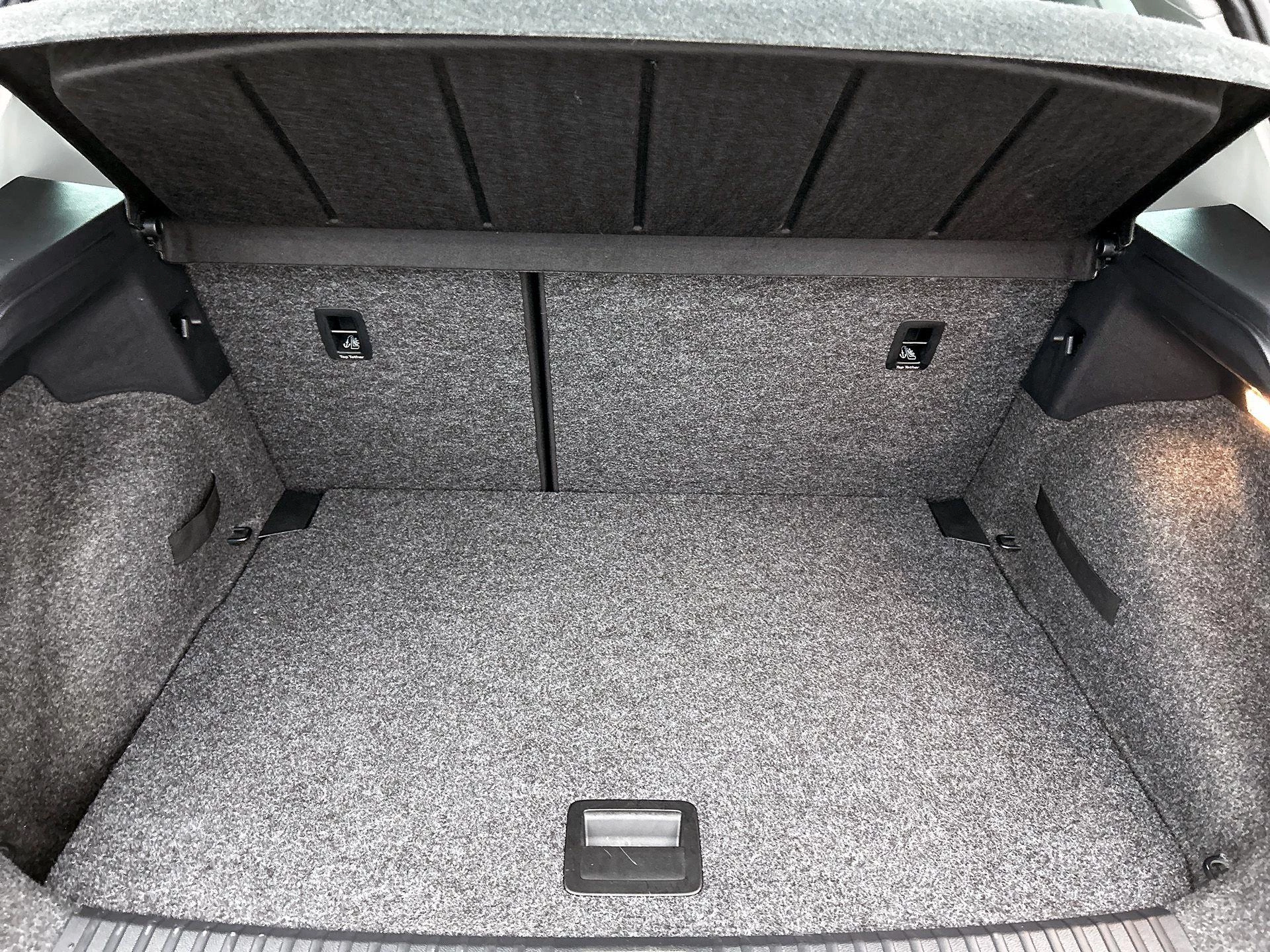 SEAT-Arona-image-19