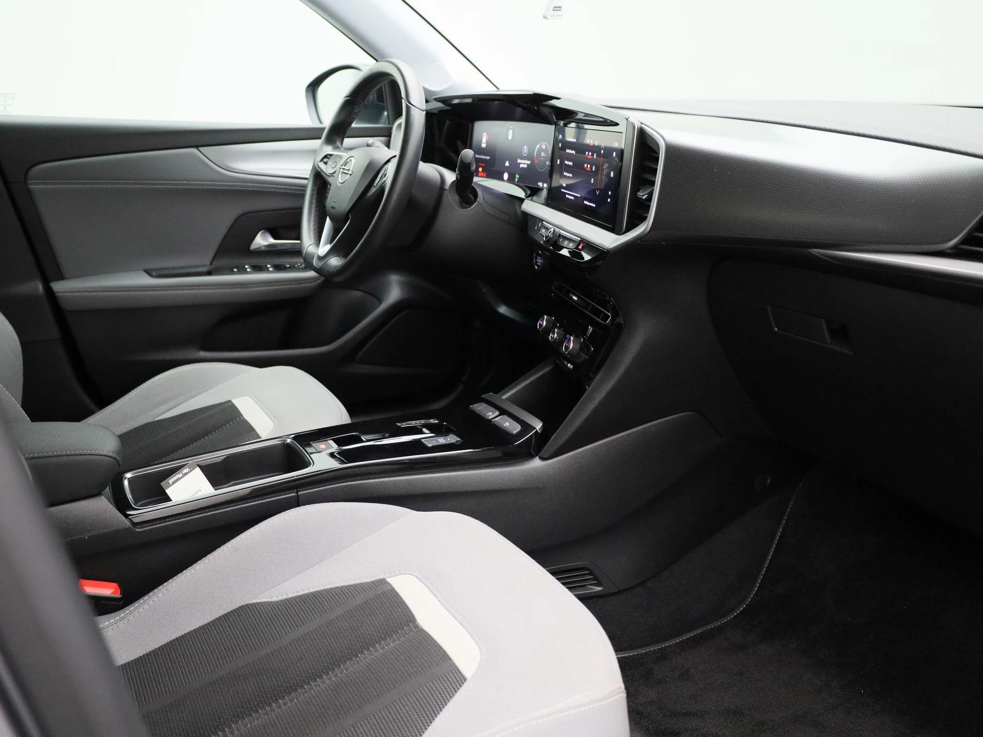 Opel-Mokka-e-image-32