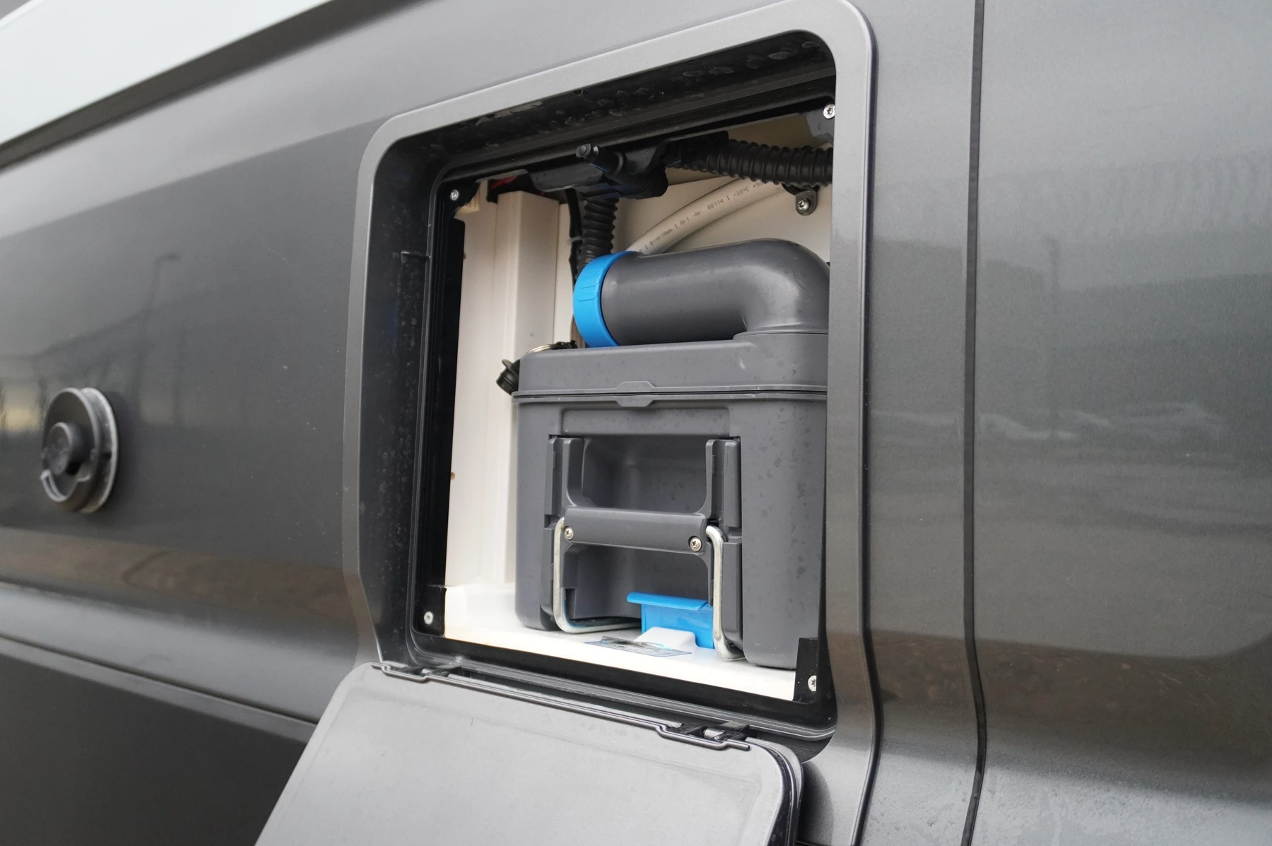 Volkswagen-California-image-26