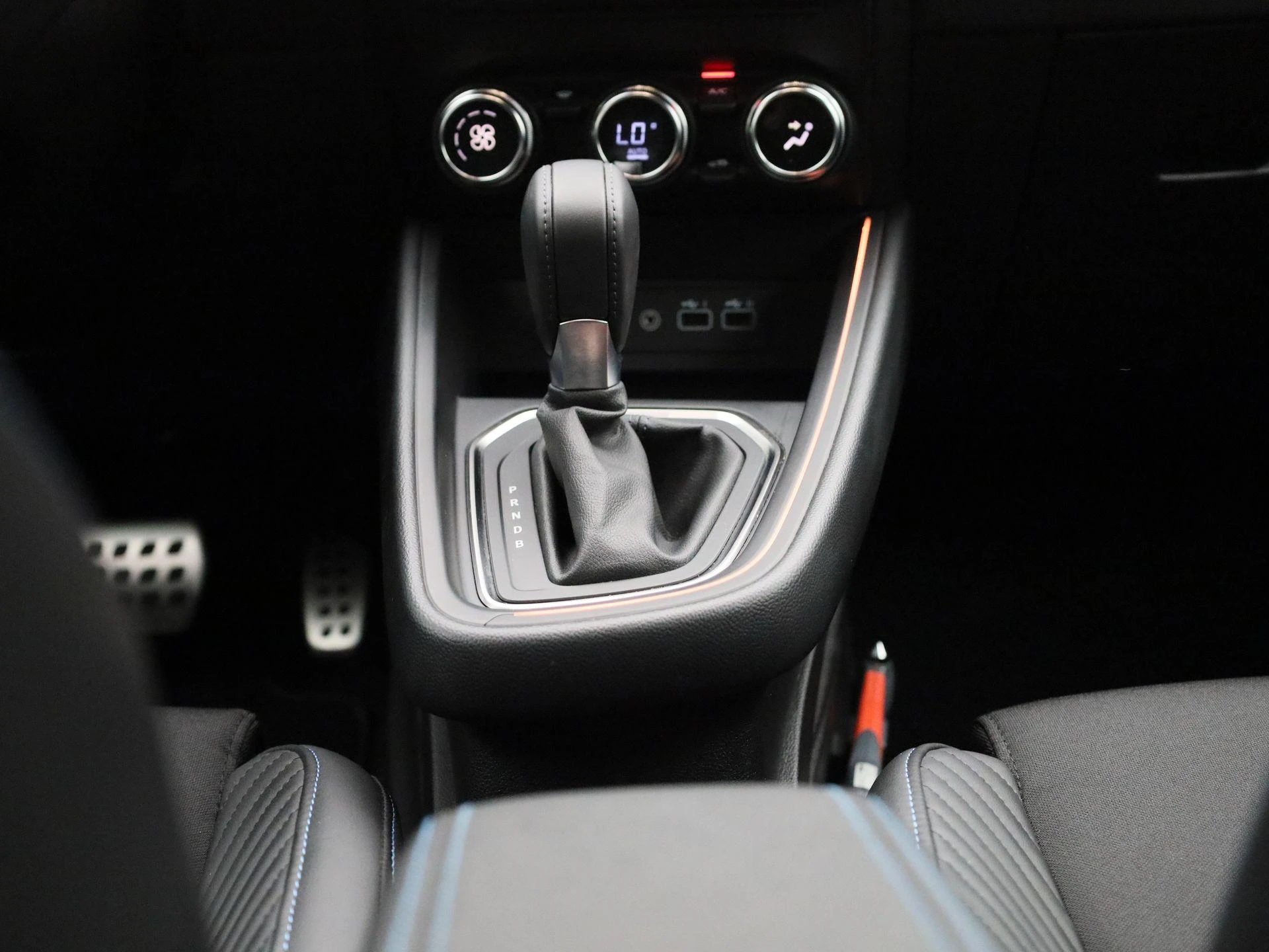 Renault-Clio-image-9