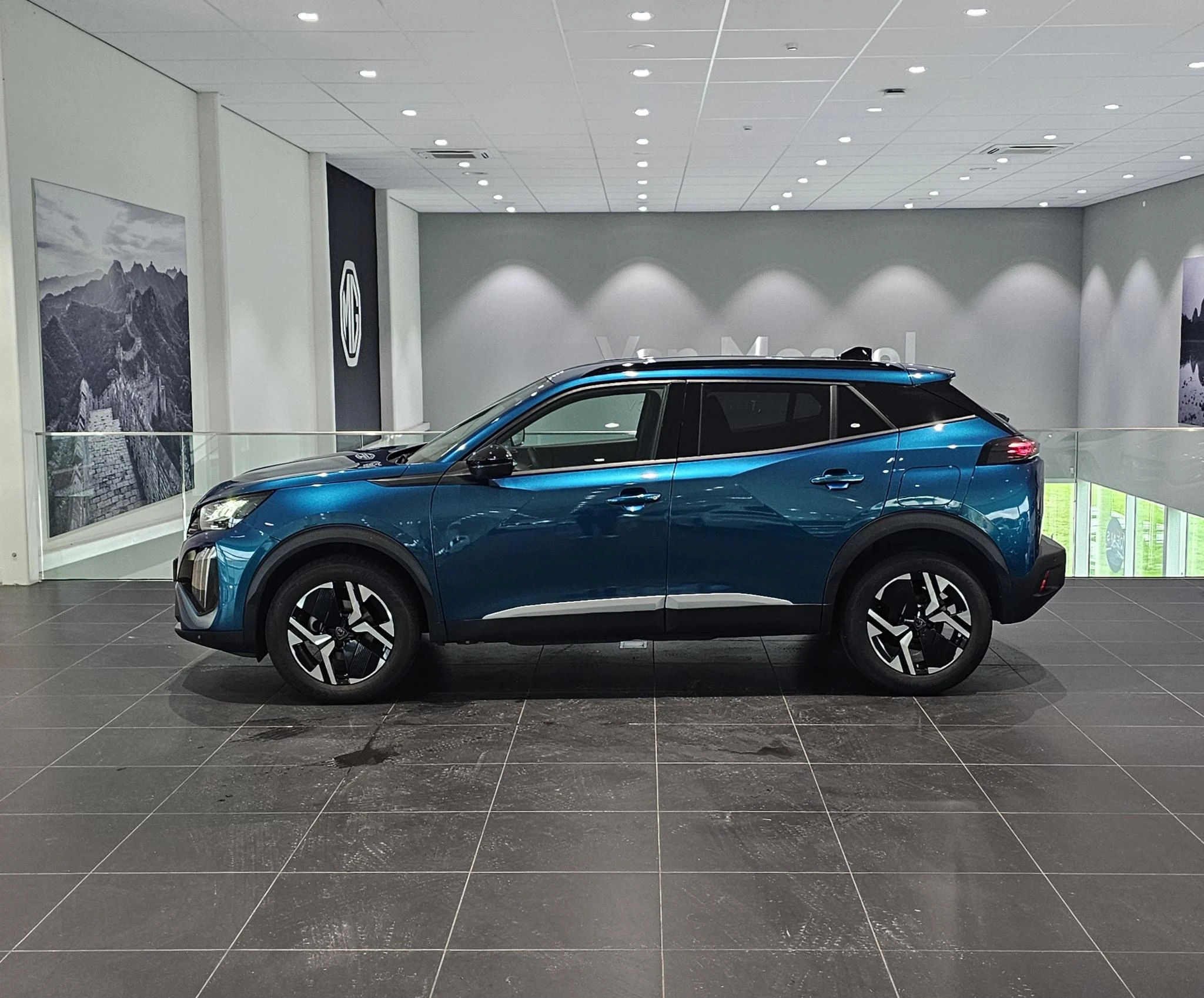 Peugeot-2008-image-7