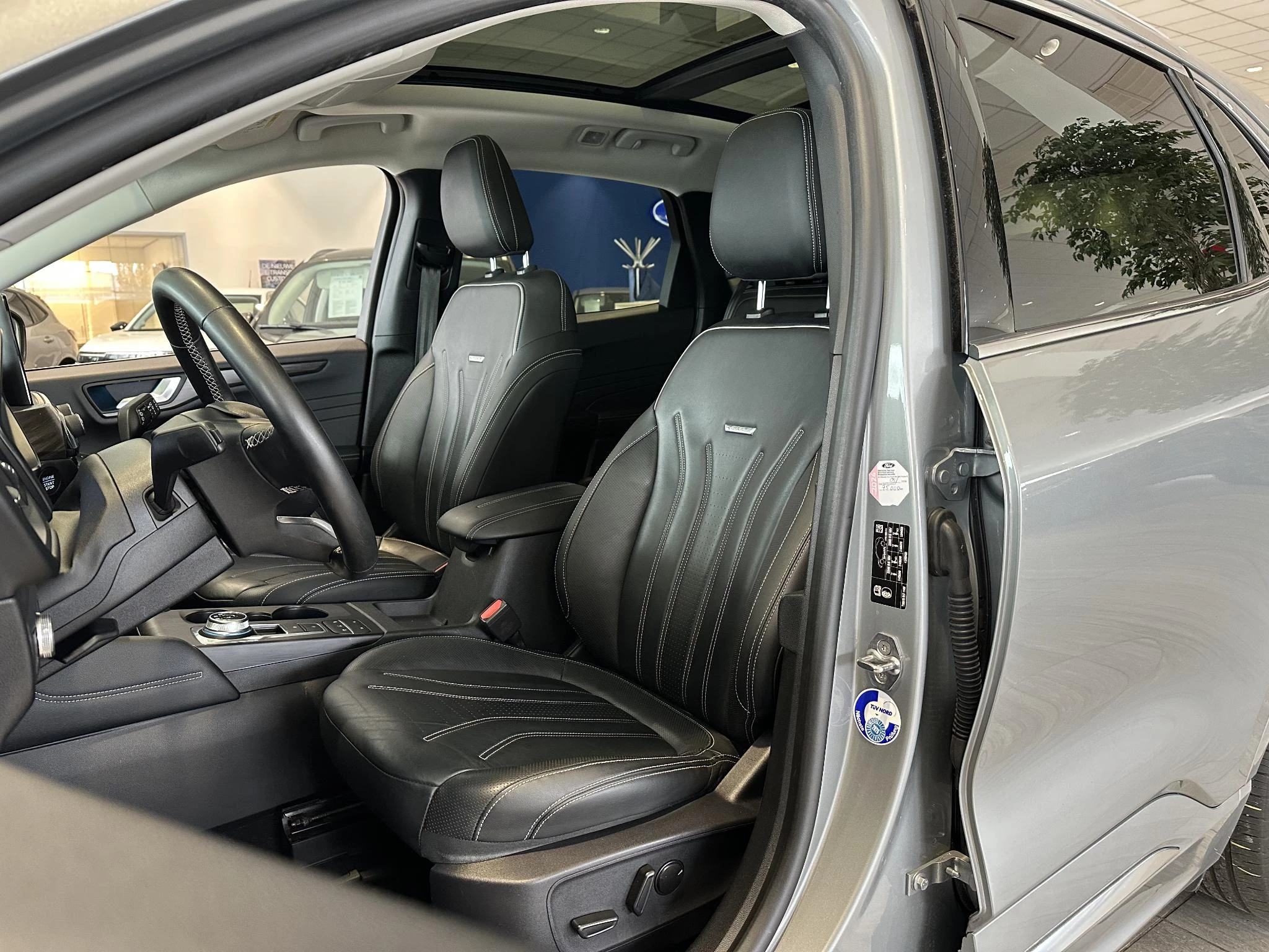 Ford-Kuga-image-8