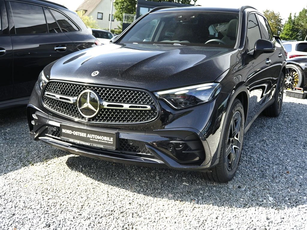Mercedes-Benz-GLC 450 d-image-7