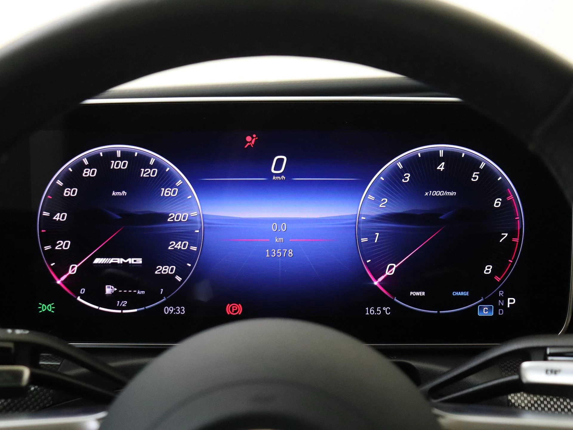 Mercedes-Benz-CLE-image-18