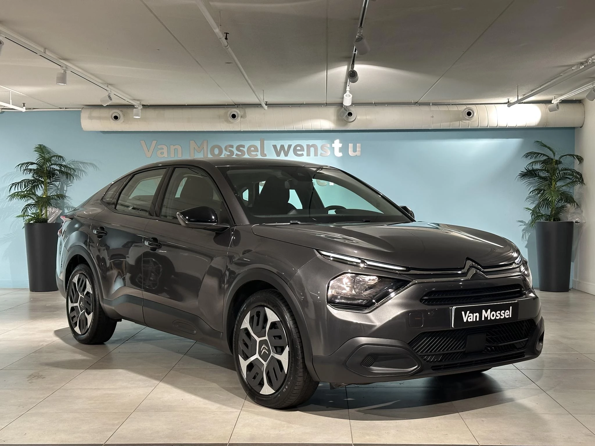 Citroën-C4 X-image-2