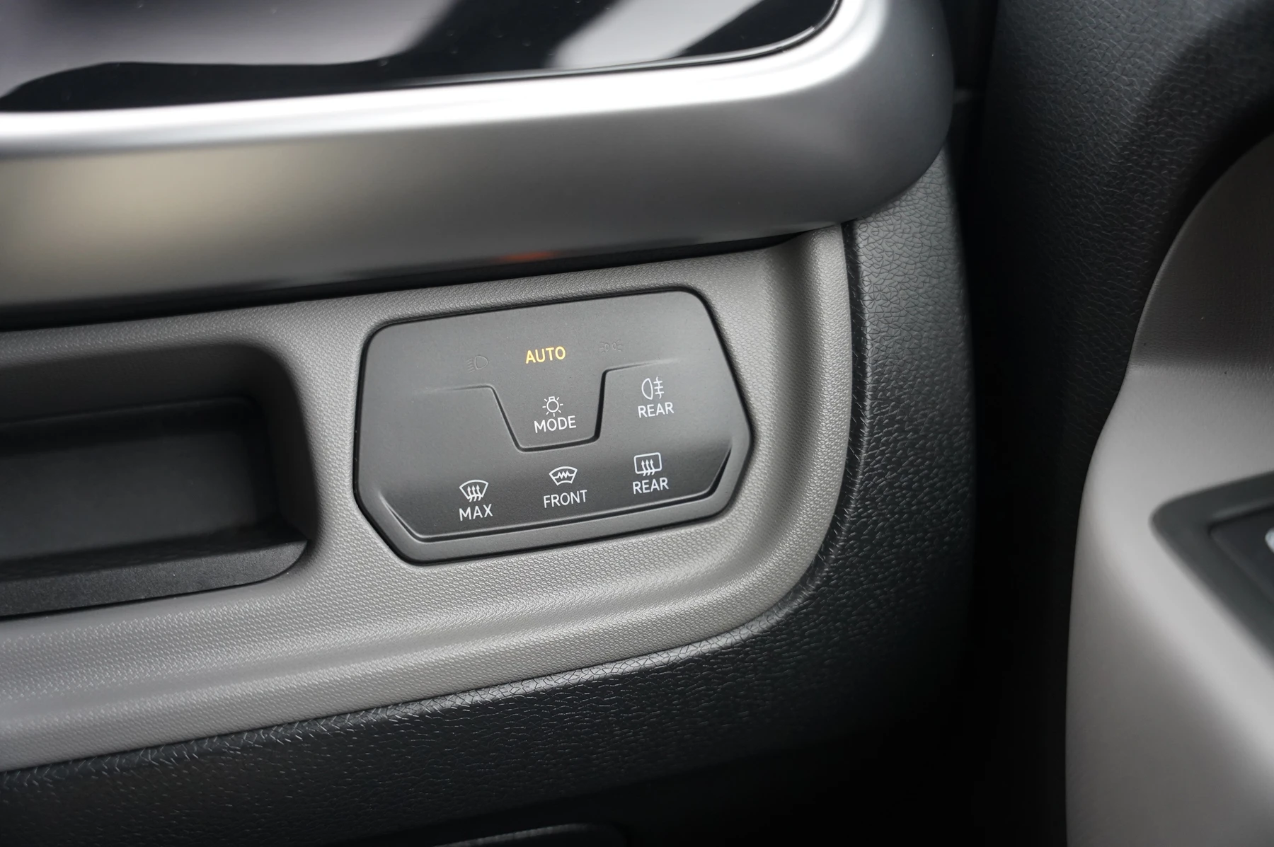 Volkswagen-ID. Buzz-image-19
