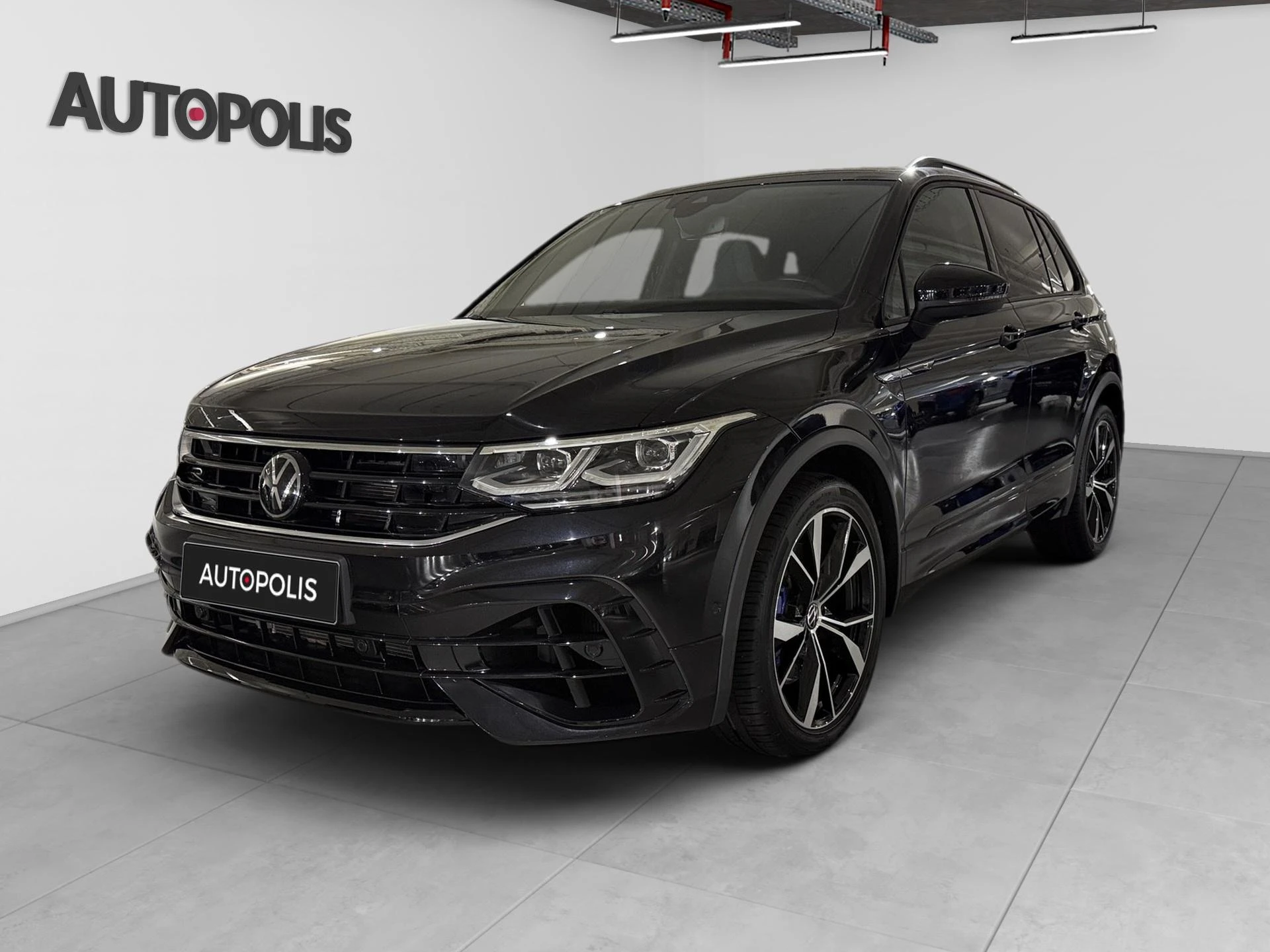 Volkswagen-Tiguan-image-17