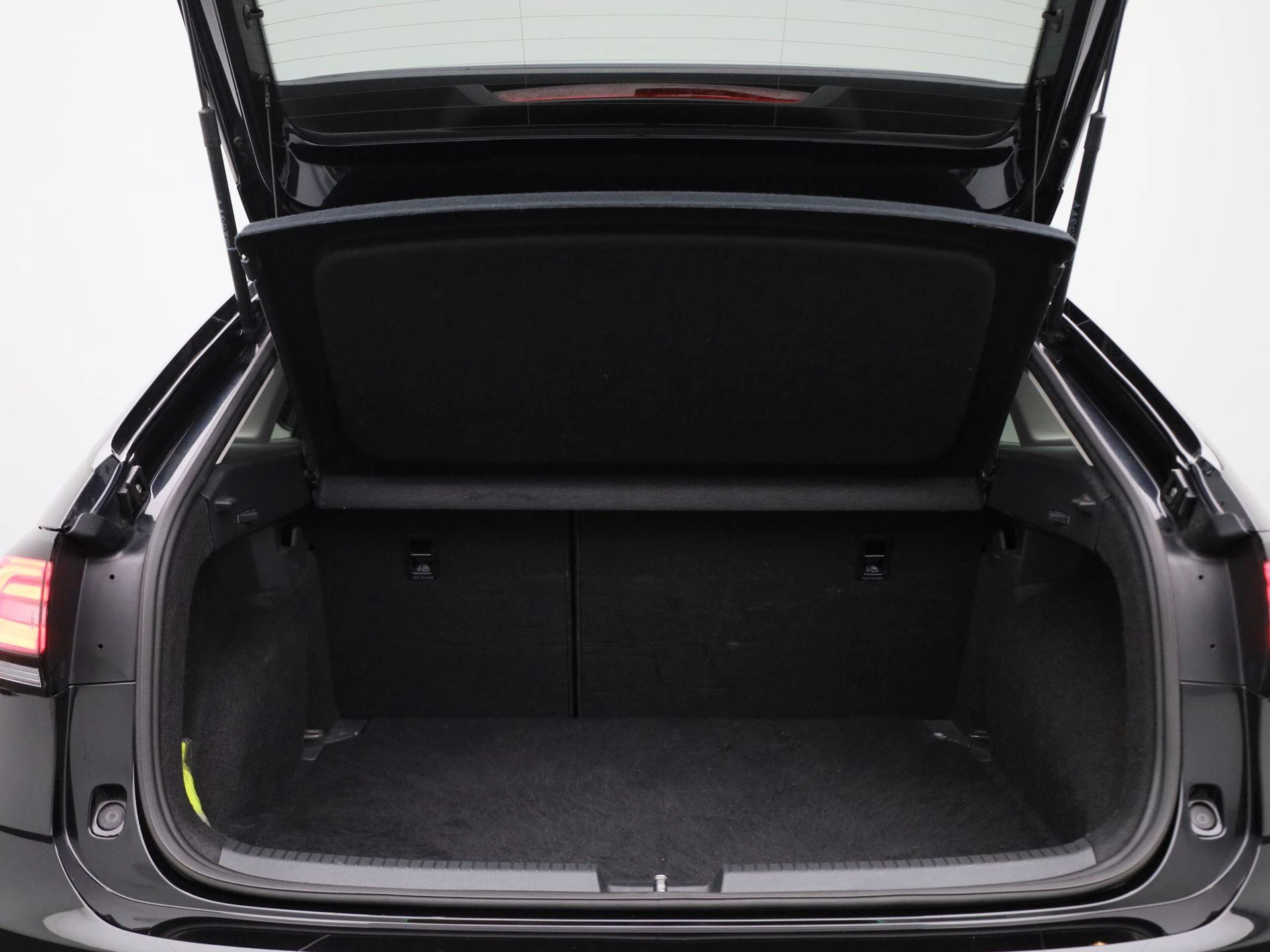 Volkswagen-Taigo-image-18