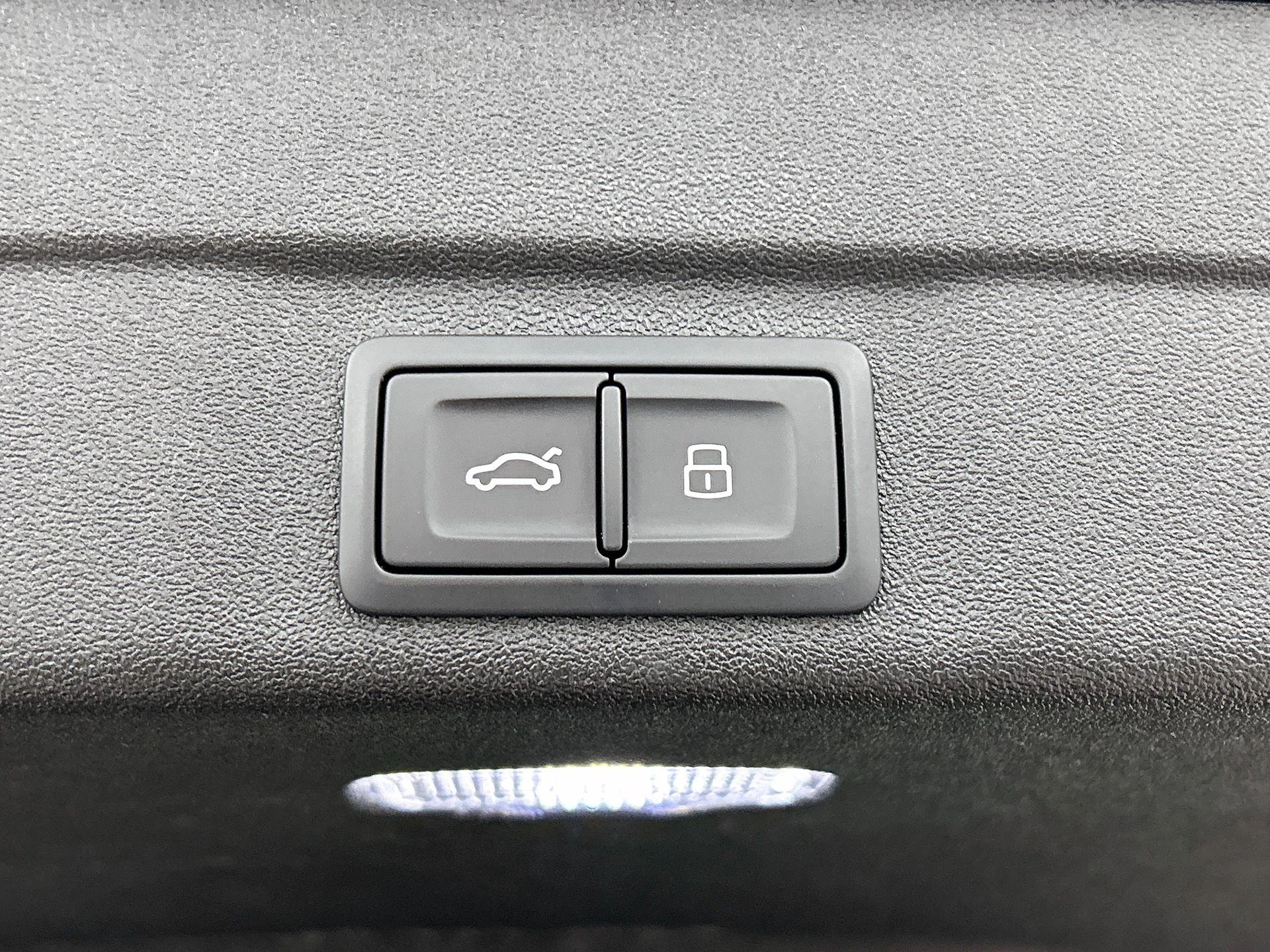 Audi A5 Avant 2.0 e-hybrid quattro S edition