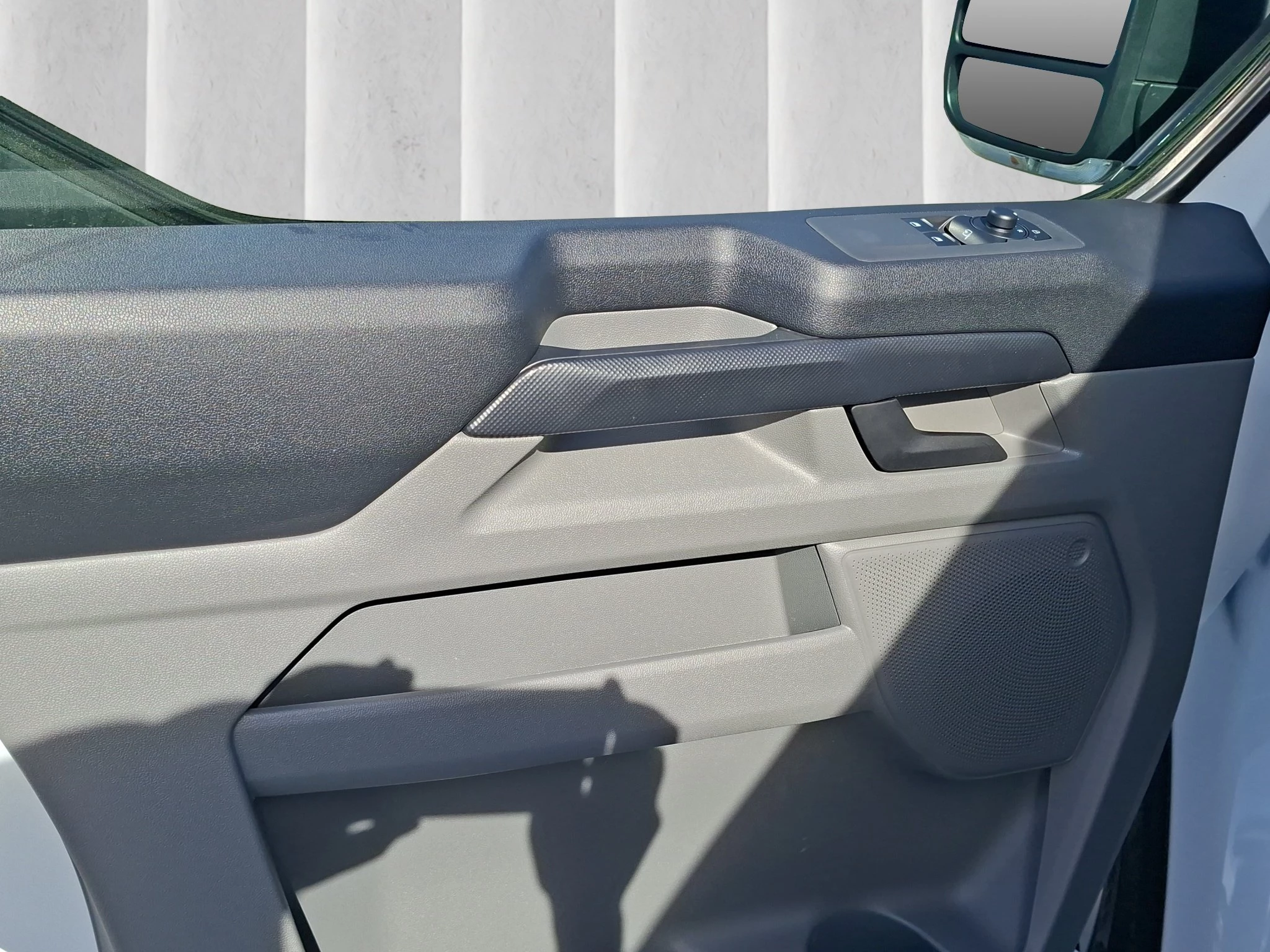 Ford Transit Custom Trend Kasten 2.0 EB 300 L1 LED | AHK | RFK | PDC | BT