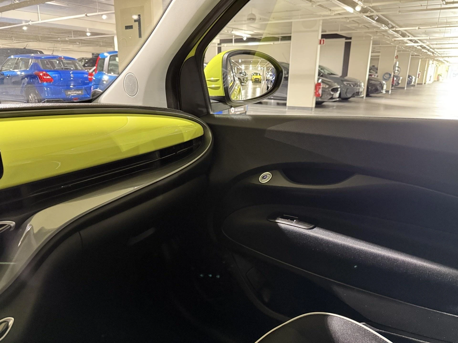 Fiat-500e-image-9
